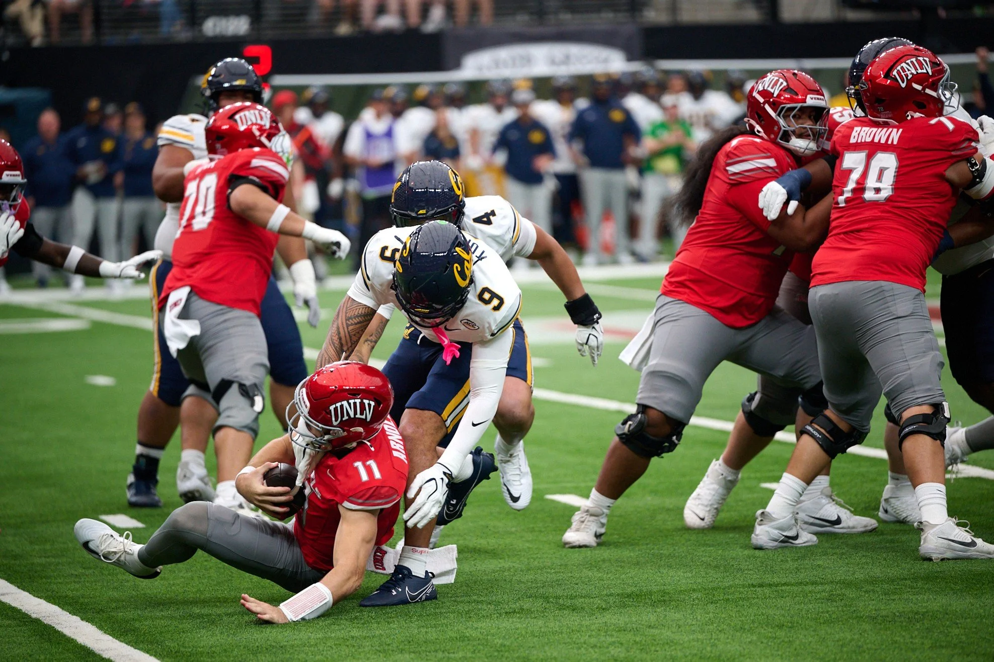 10-3-26_California Golden Bears vs UNLV Rebels_03816.jpg