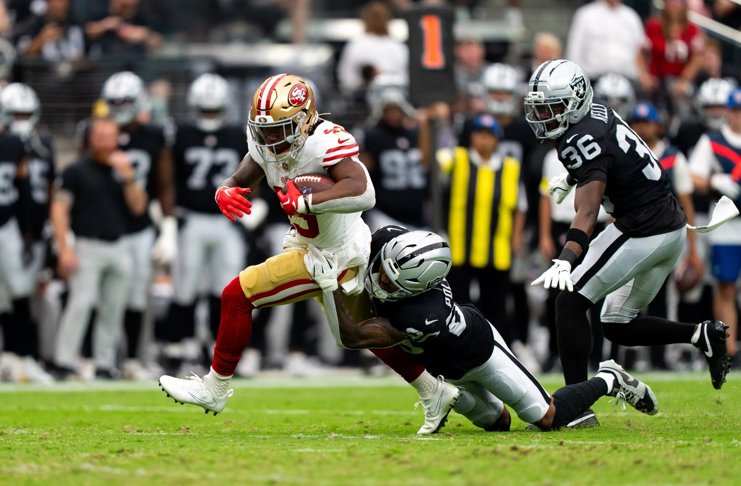 Raiders 49ers pre season-07976.jpg