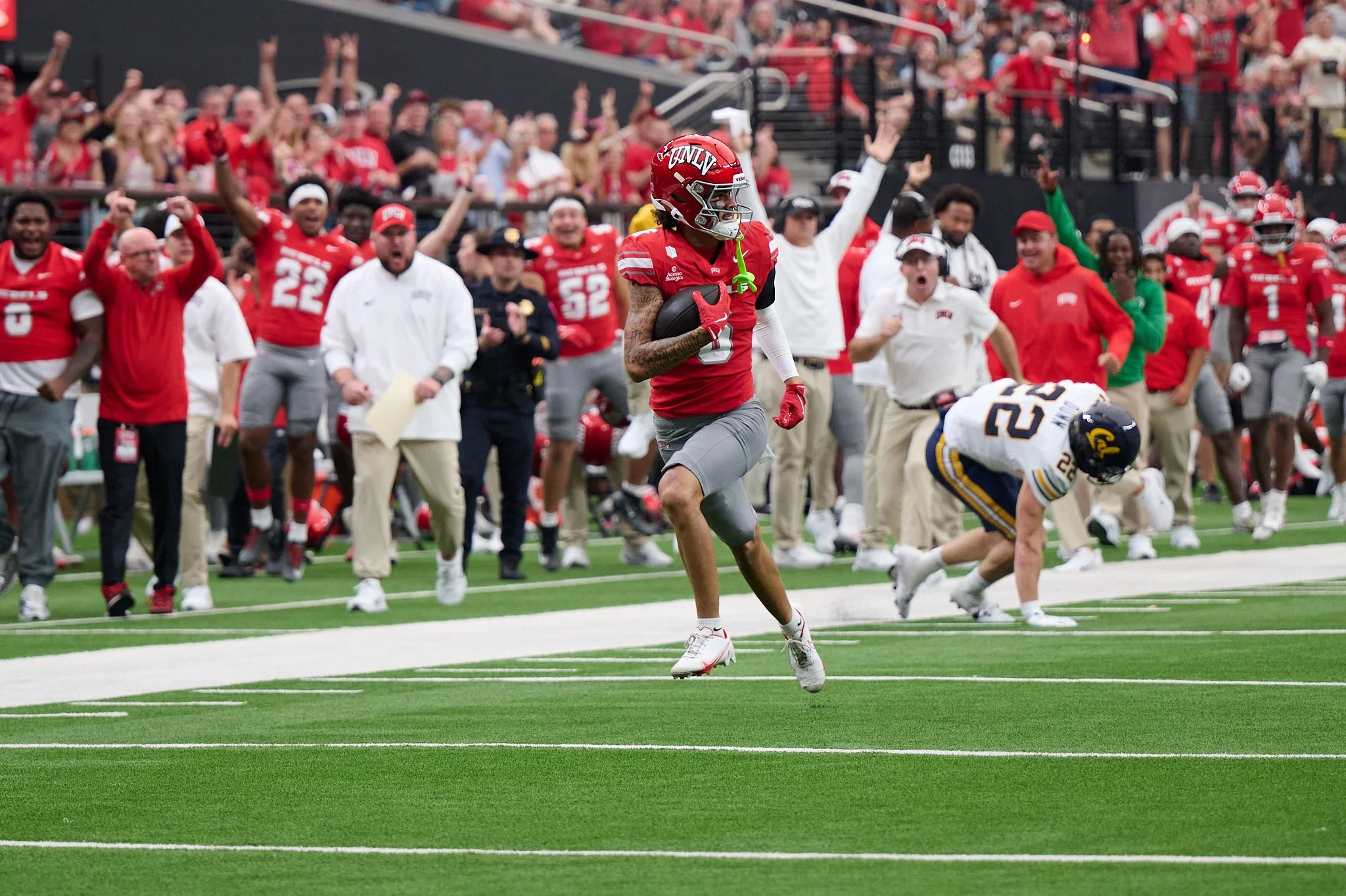 10-3-26_California Golden Bears vs UNLV Rebels_03164.jpg