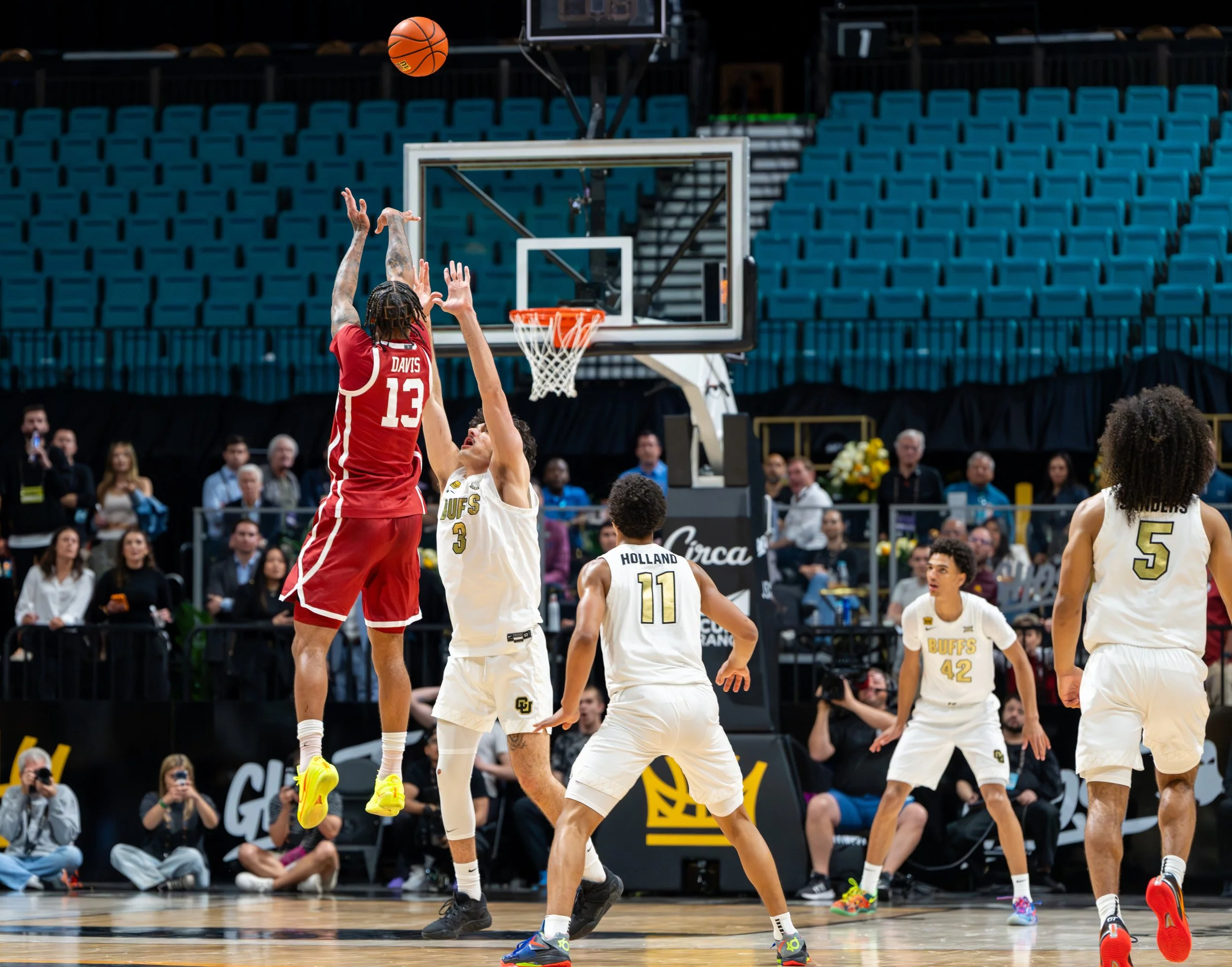 Quarterfinals OU vs CU April 1-0785.jpg