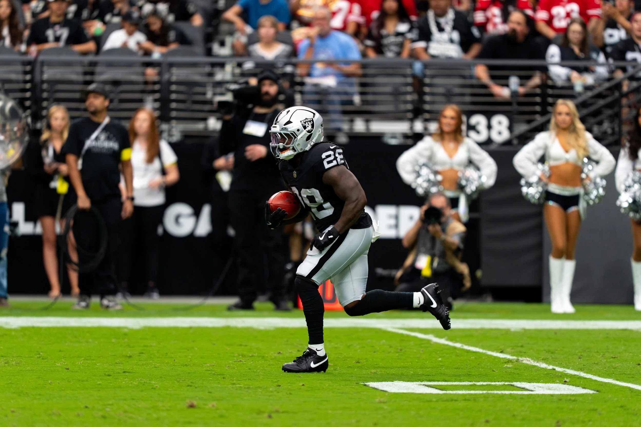 Raiders 49ers pre season-07429.jpg