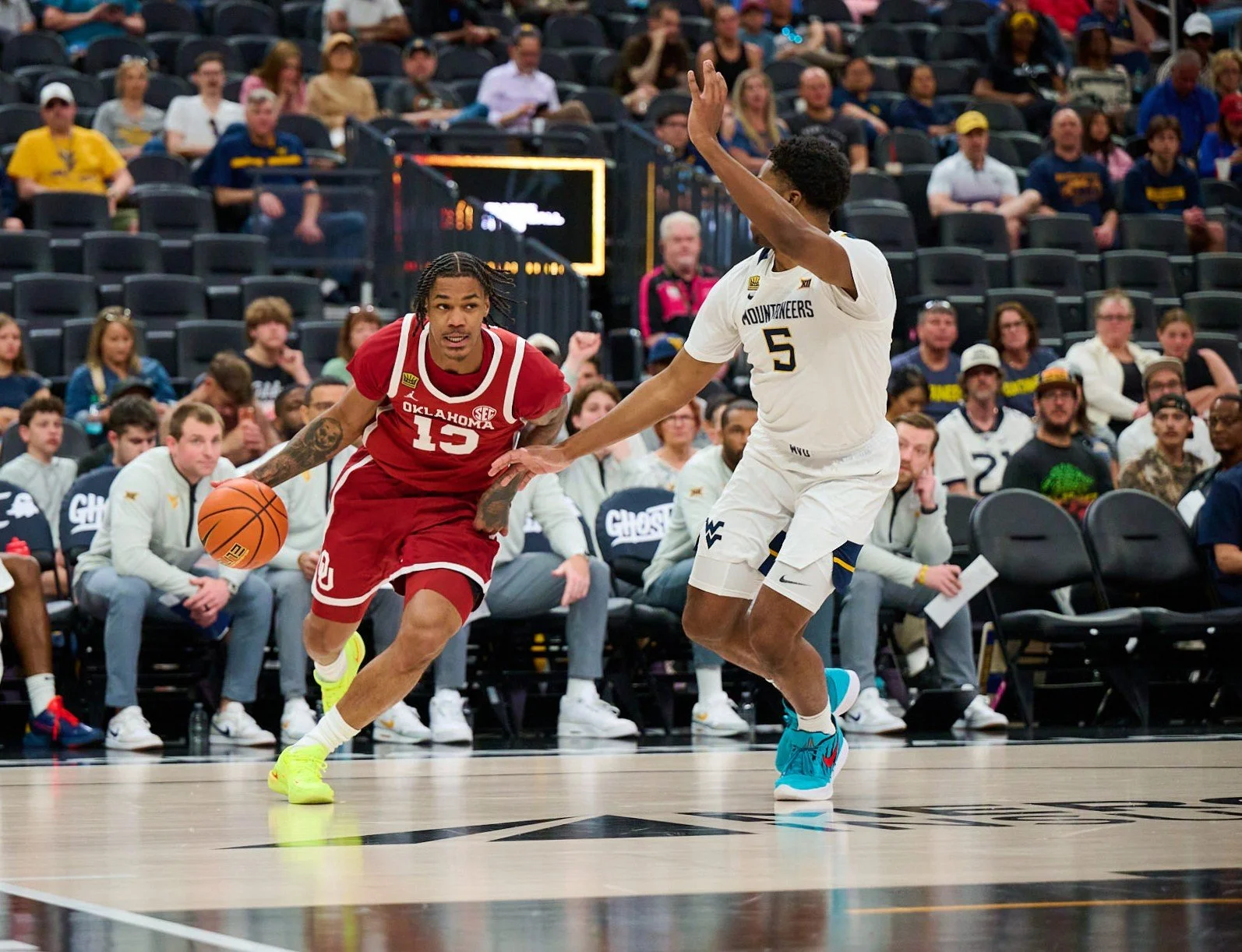 Oklahoma Sooners vs West Virginia Mountaineers_4-5-26_00901.jpg