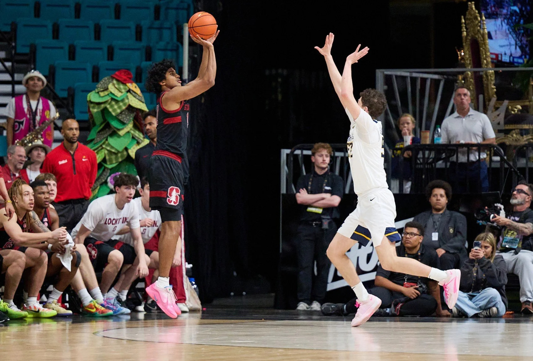 Stanford Cardinal vs West Virginia Mountaineers_4-2-26_02162.jpg
