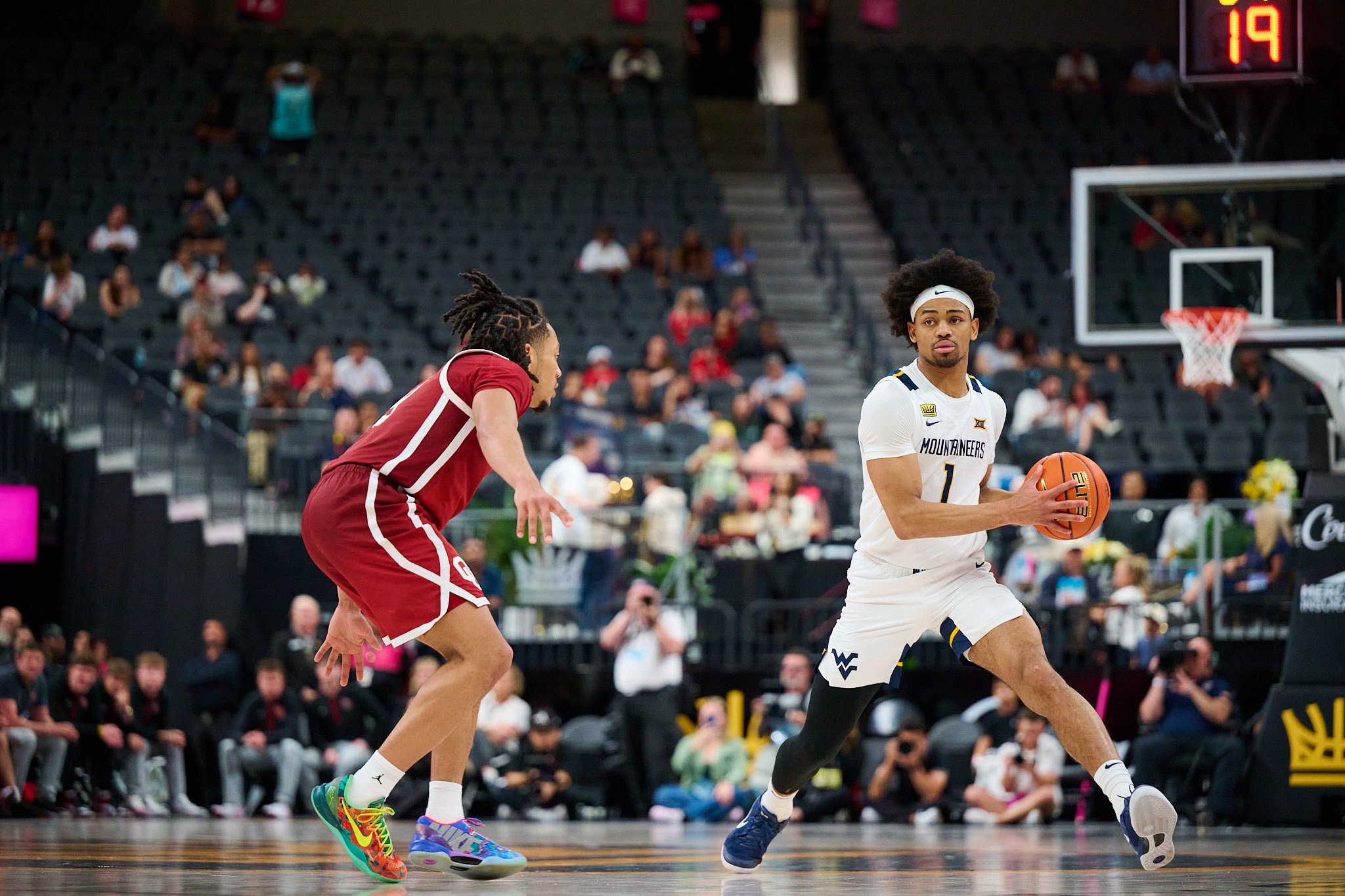 Oklahoma Sooners vs West Virginia Mountaineers_4-5-26_02934.jpg