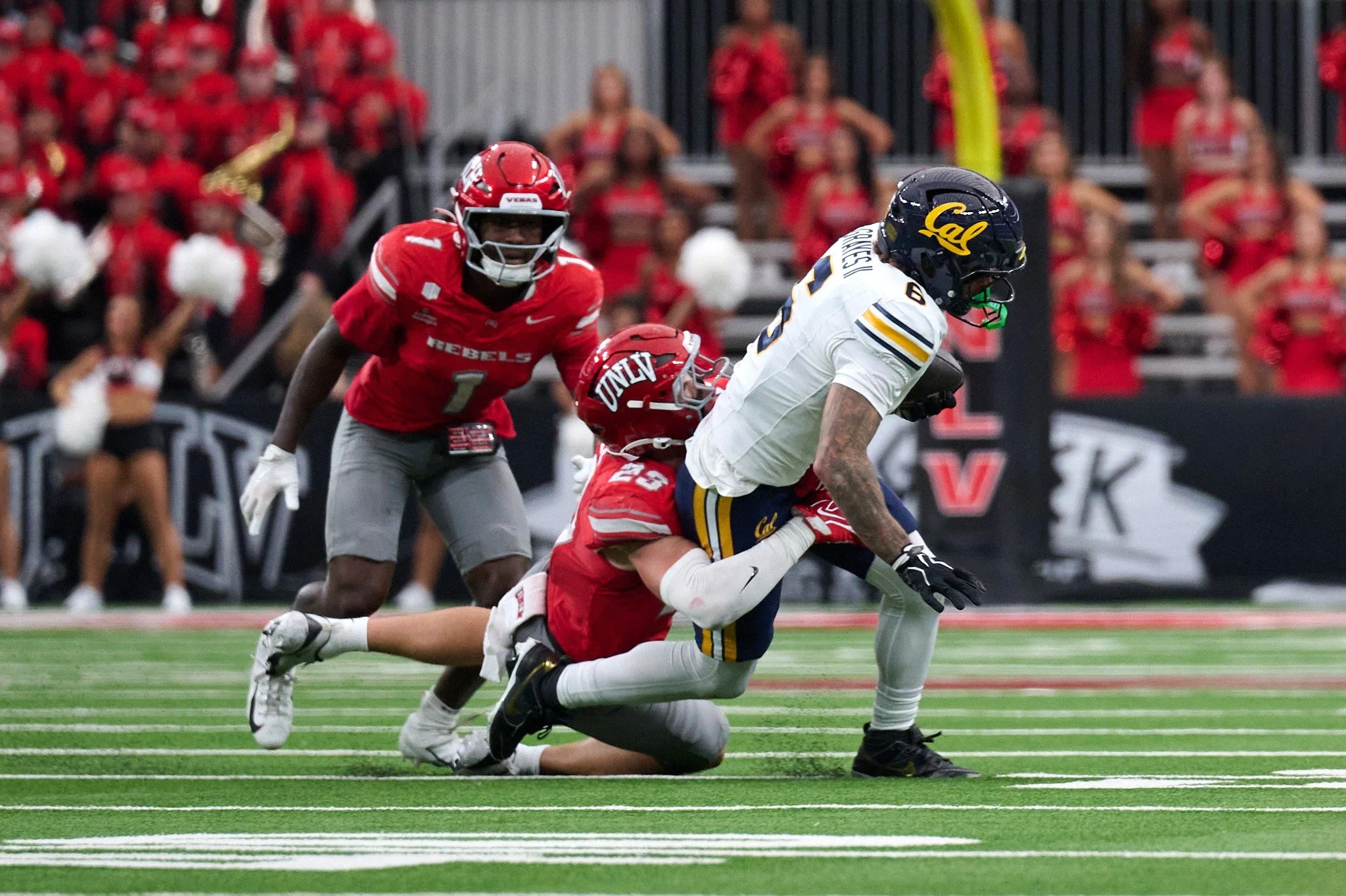 10-3-26_California Golden Bears vs UNLV Rebels_08758.jpg