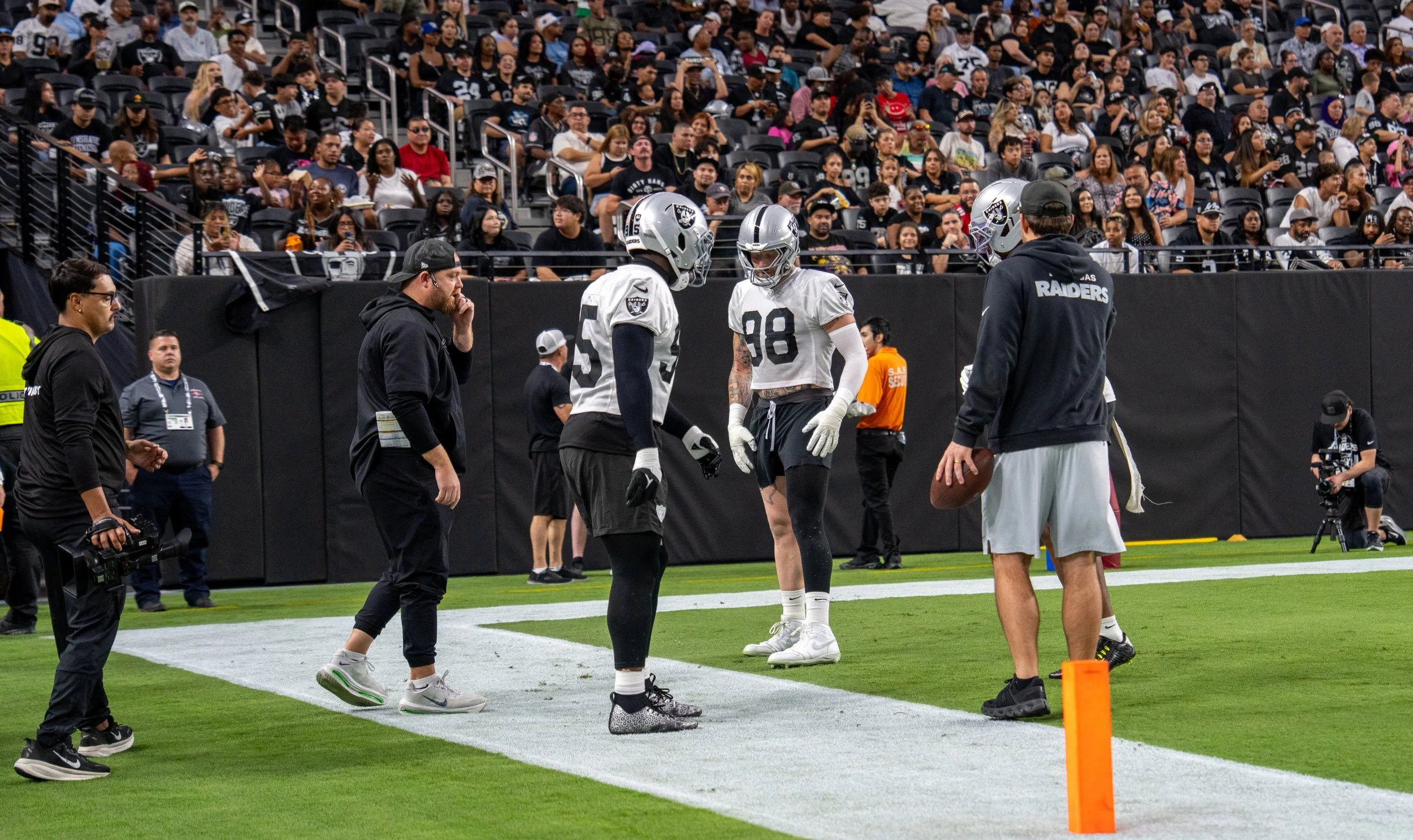Raiders practice augest 11th-1344.jpg