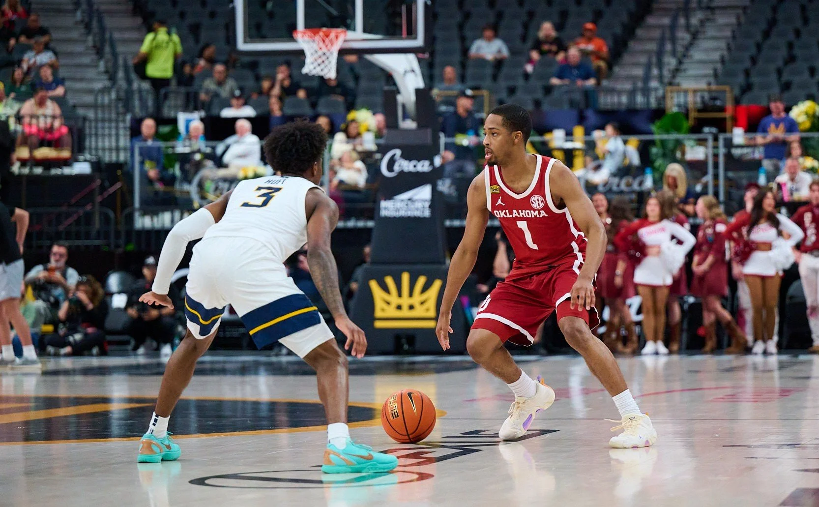 Oklahoma Sooners vs West Virginia Mountaineers_4-5-26_01005.jpg