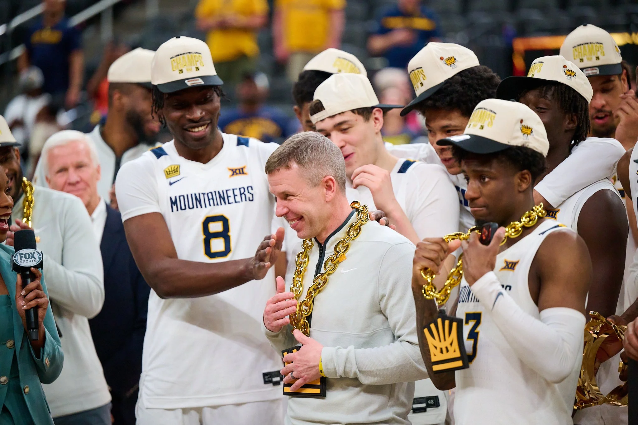 Oklahoma Sooners vs West Virginia Mountaineers_4-5-26_03357.jpg