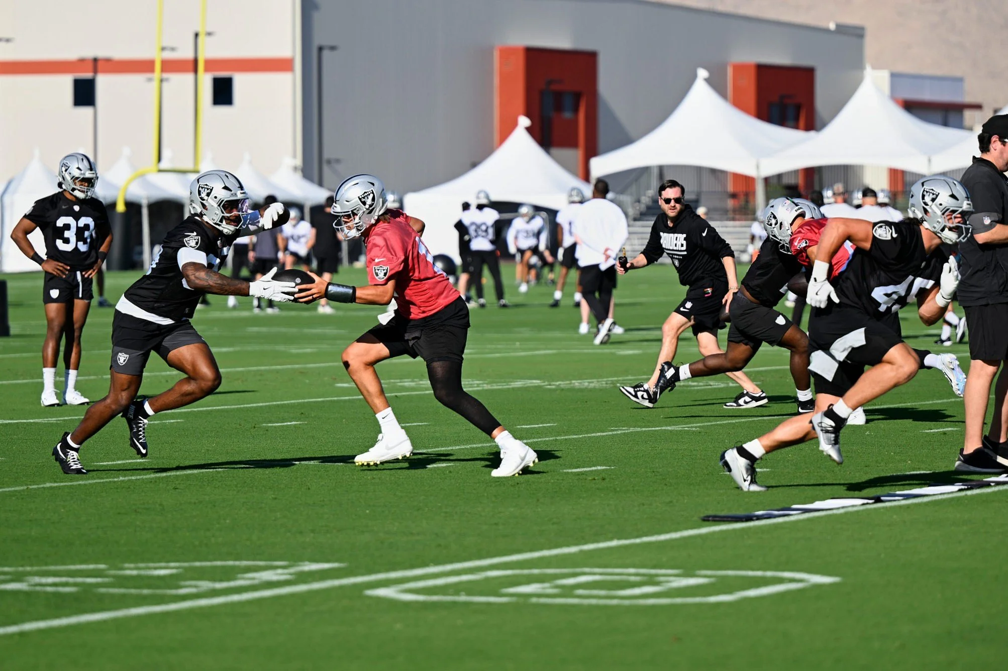 7-29-26_RaidersTrainingCamp_2261.jpg