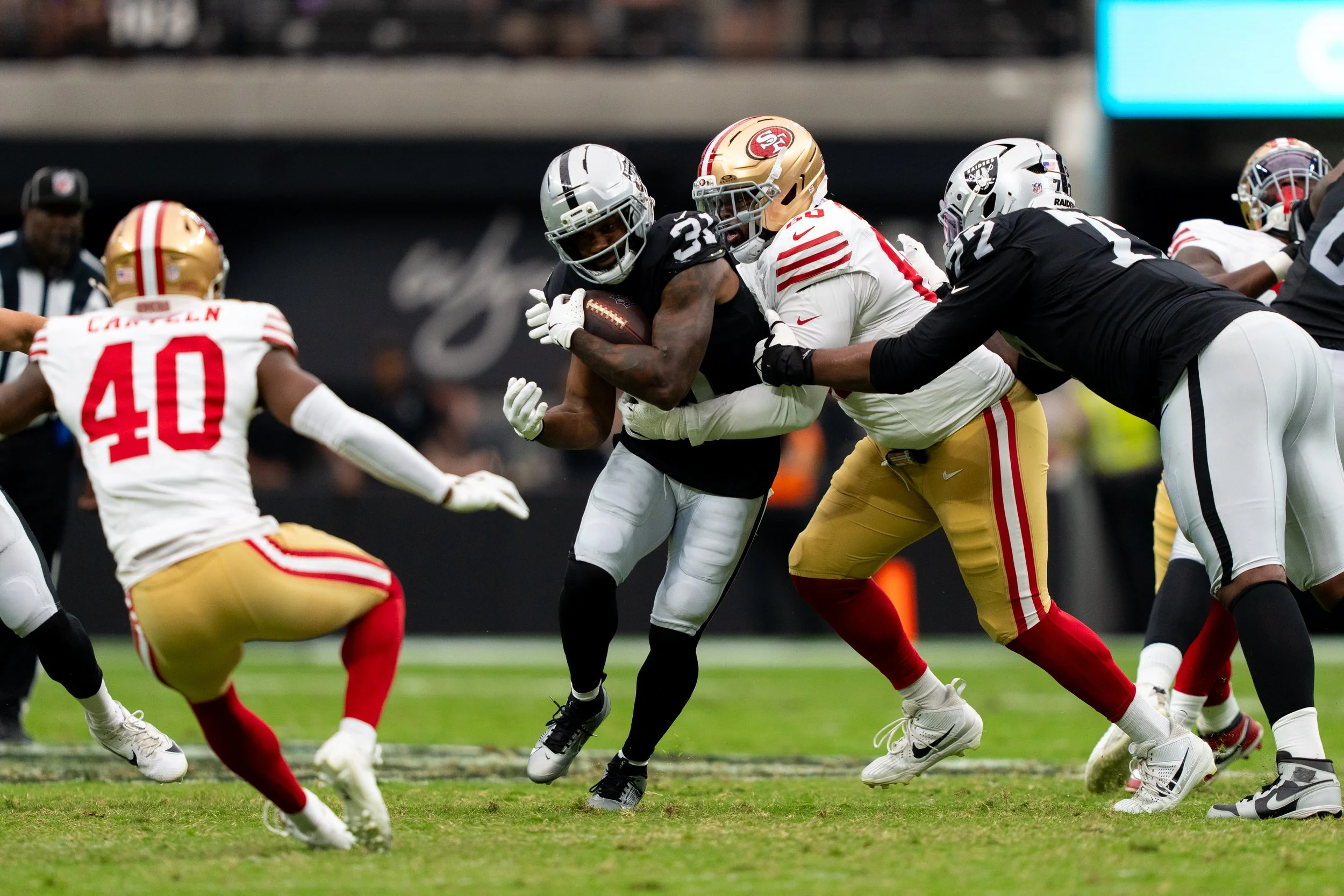 Raiders 49ers pre season-08355.jpg