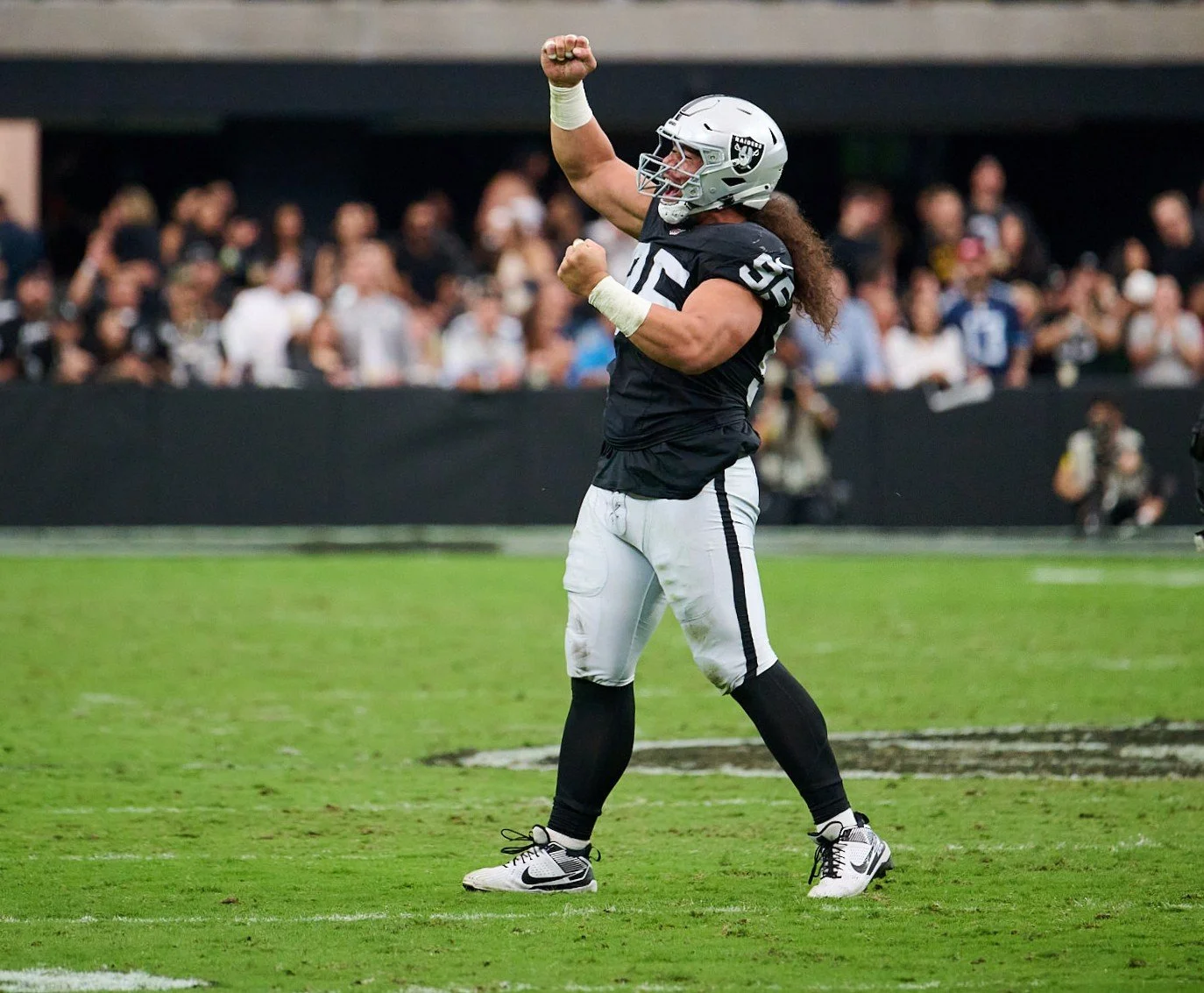 Tennessee Titans vs Las Vegas Raiders_10-12-25_01588.jpg