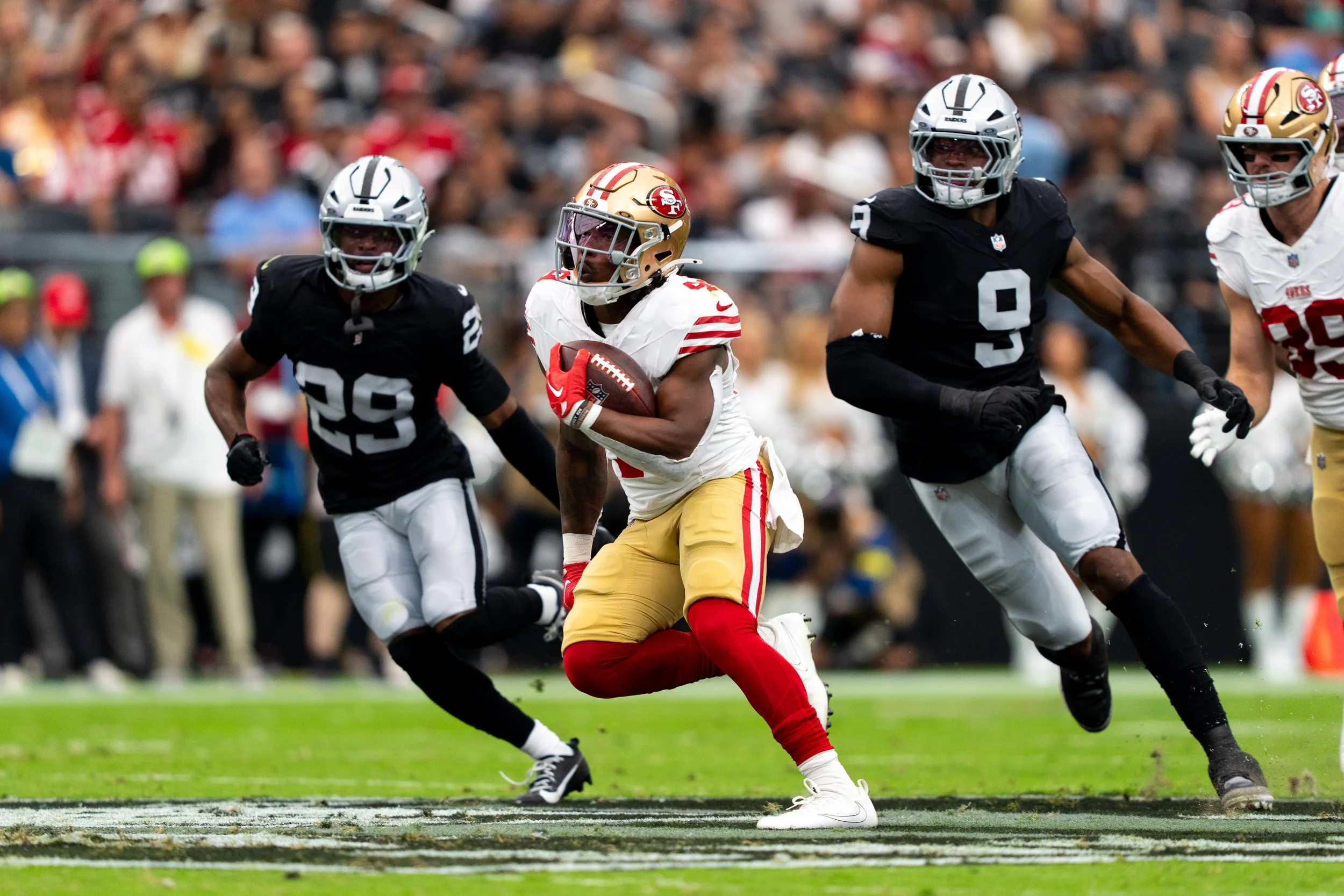 Raiders 49ers pre season-07944.jpg