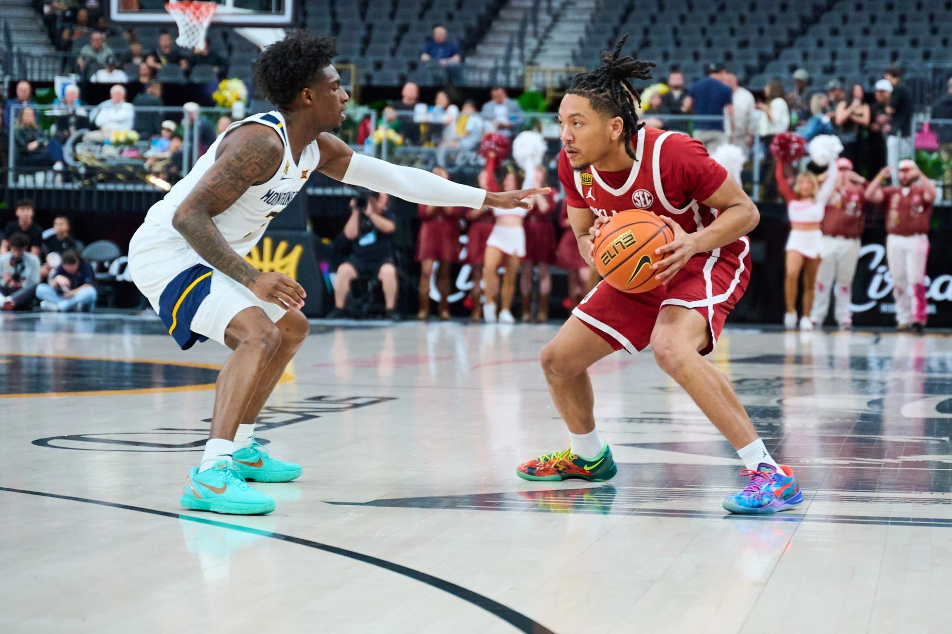 Oklahoma Sooners vs West Virginia Mountaineers_4-5-26_03964.jpg