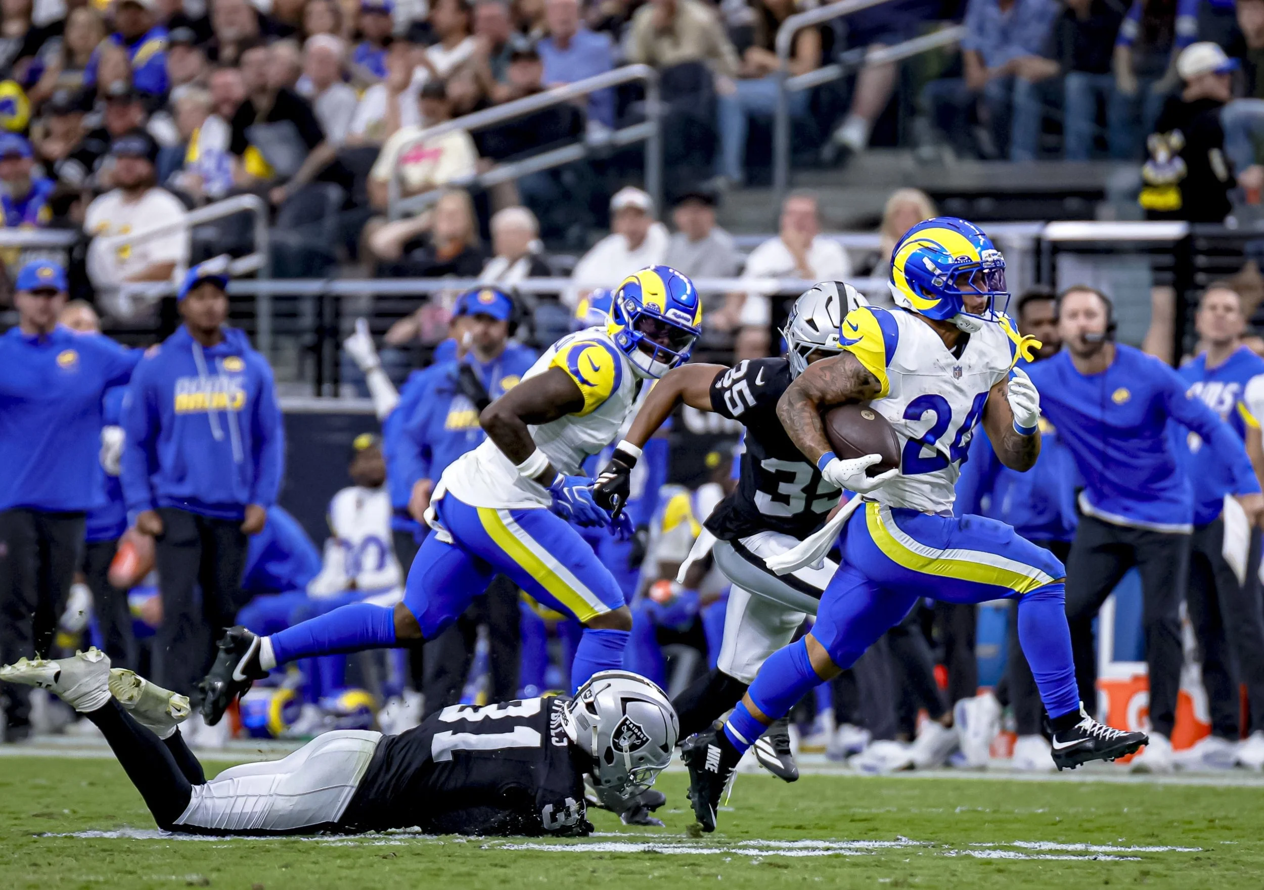 10-25-26 Los Angeles Rams @ Las Vegas Raiders