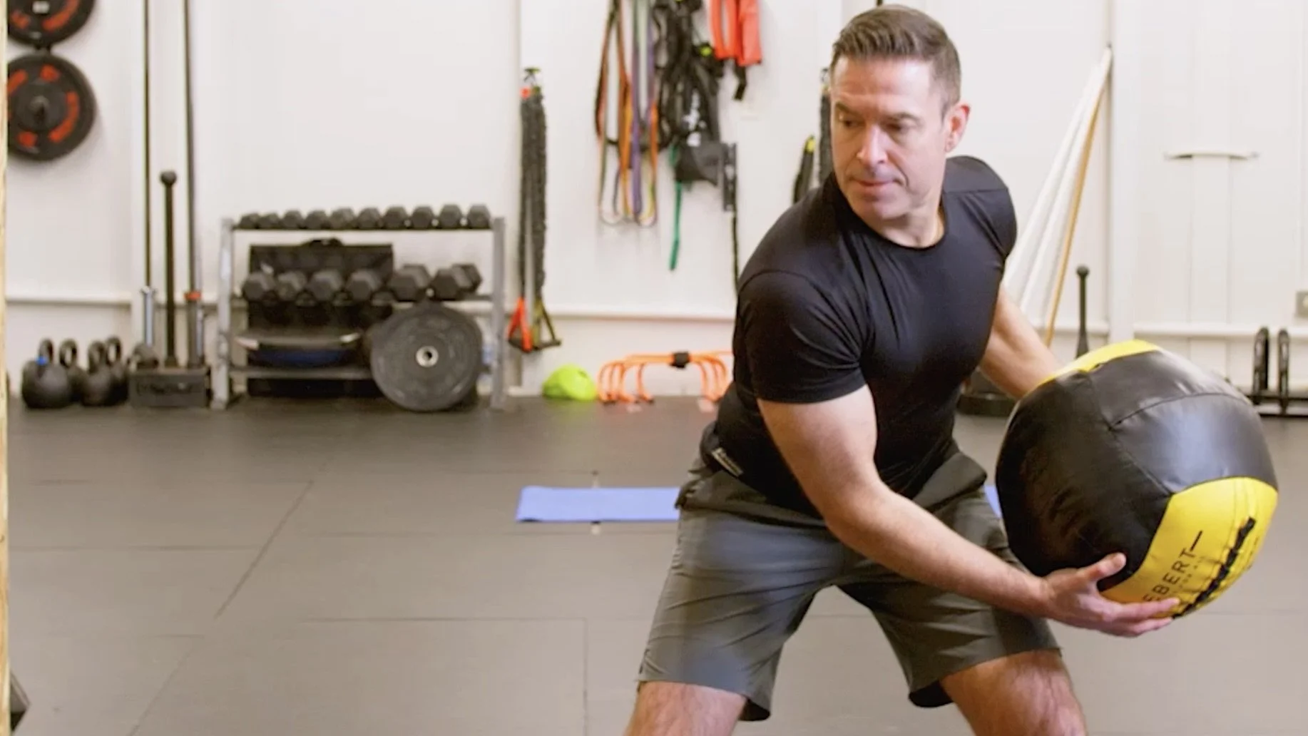 Simple Tools Series: Med Ball 30/30 Interval Workout