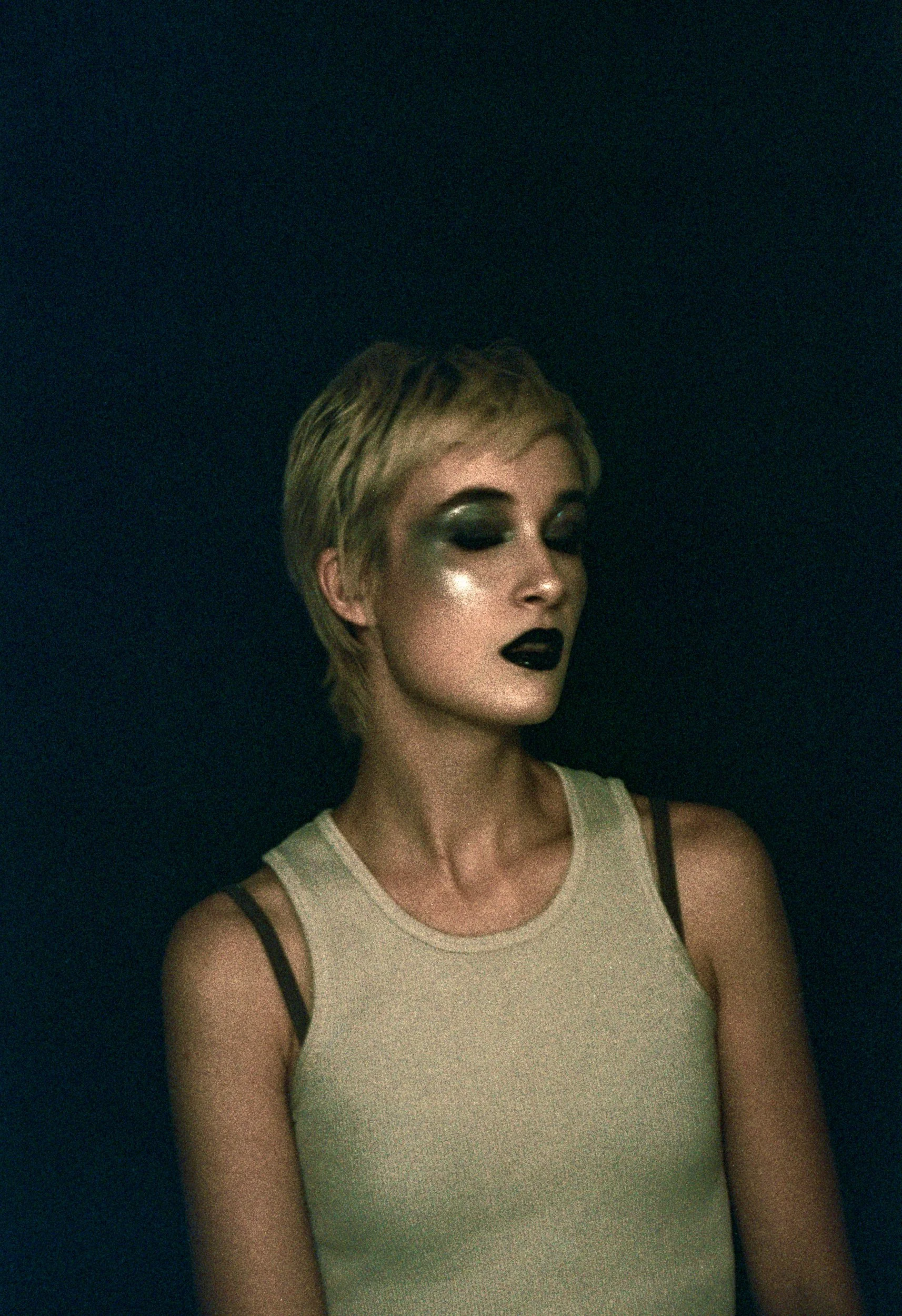 260903_BeautyFilmScans_0055.jpg