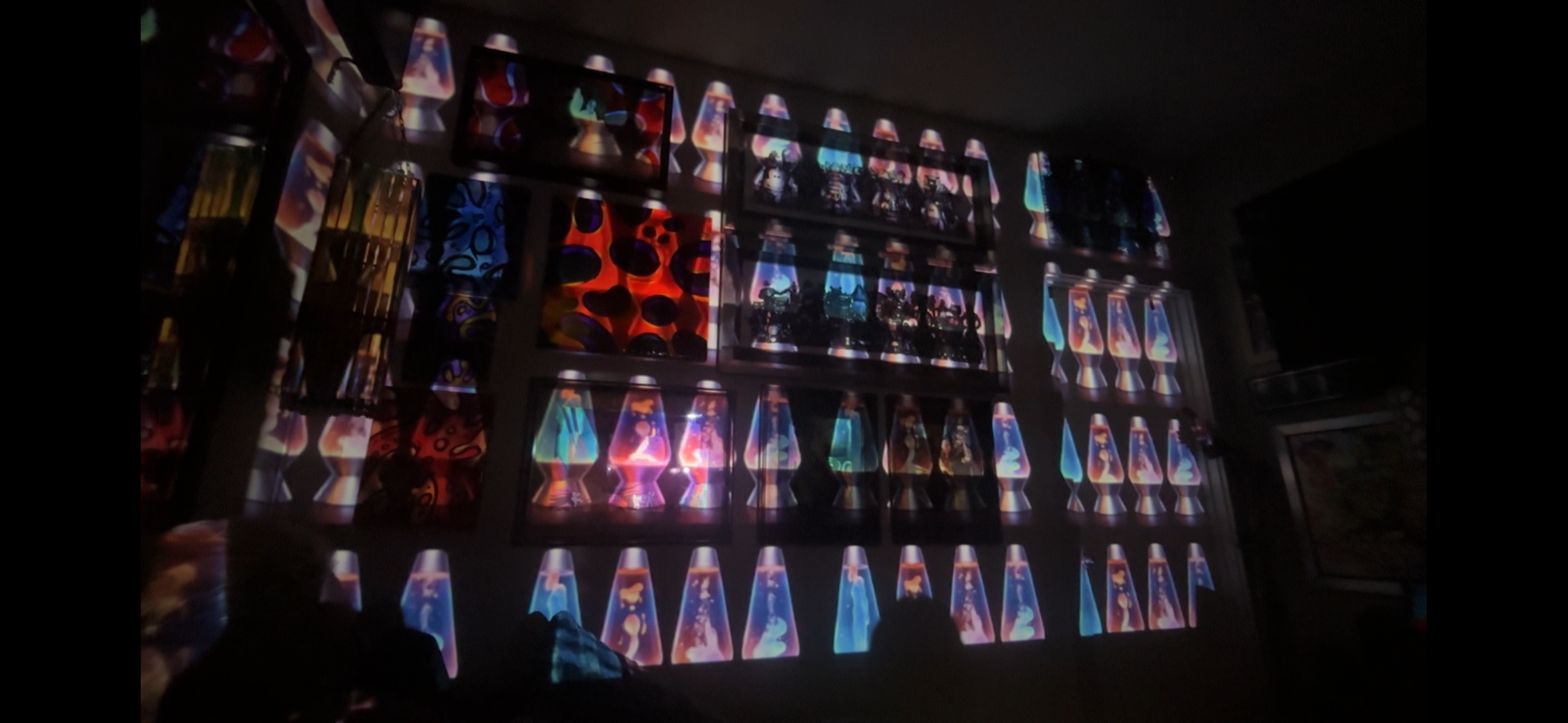 Lava Lamp Wall Desing