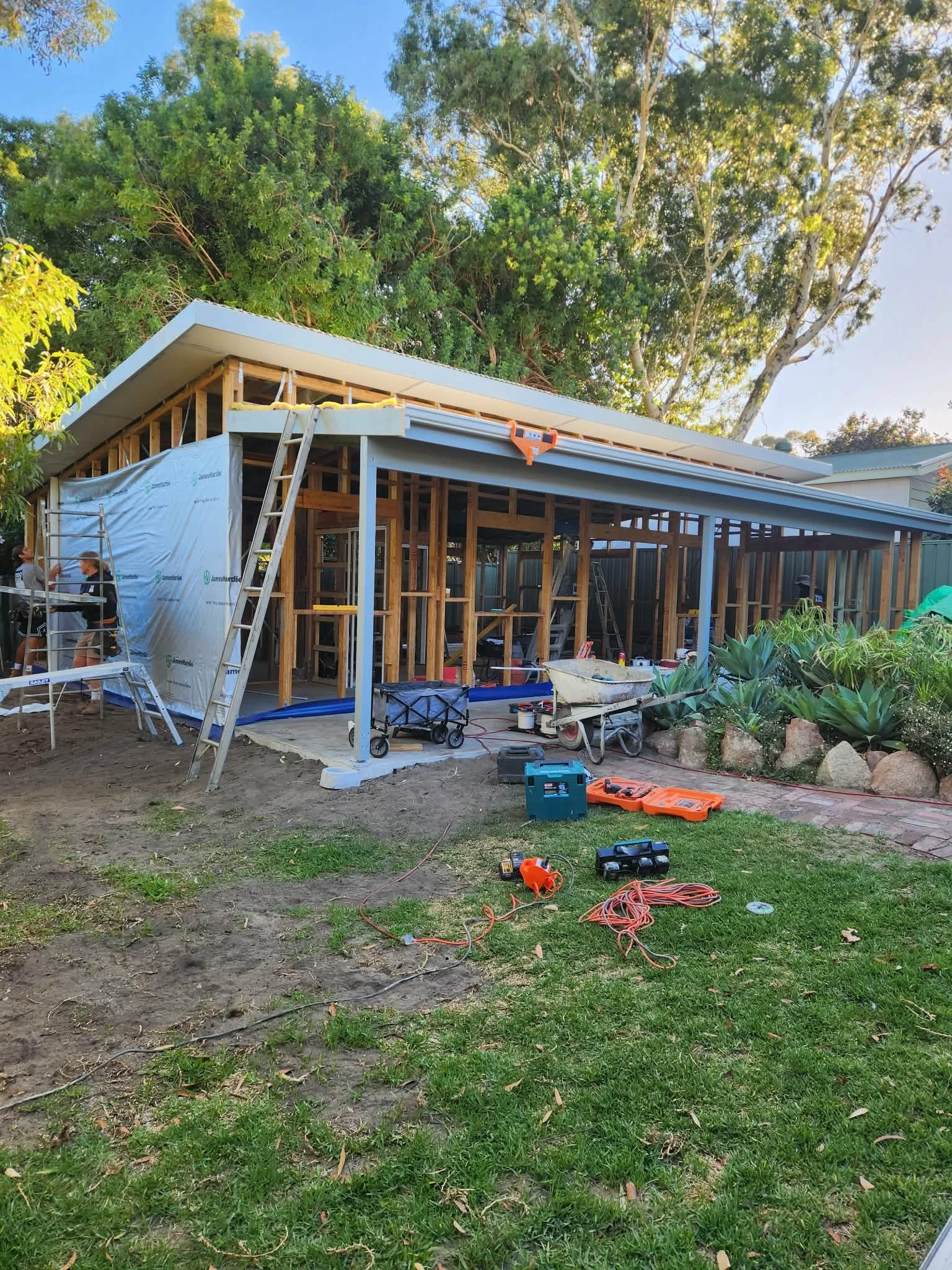 Nedlands granny flat framing