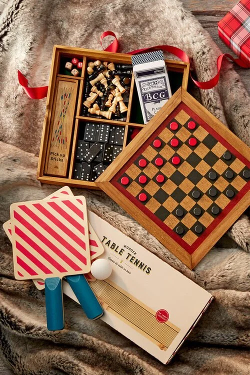 indigo-holiday-games3.jpg