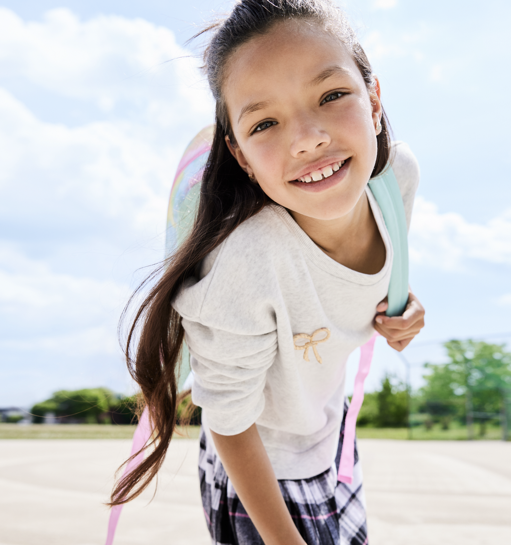 Shot6_BTS_1girl_Campaign_Vert_Horiz2.png