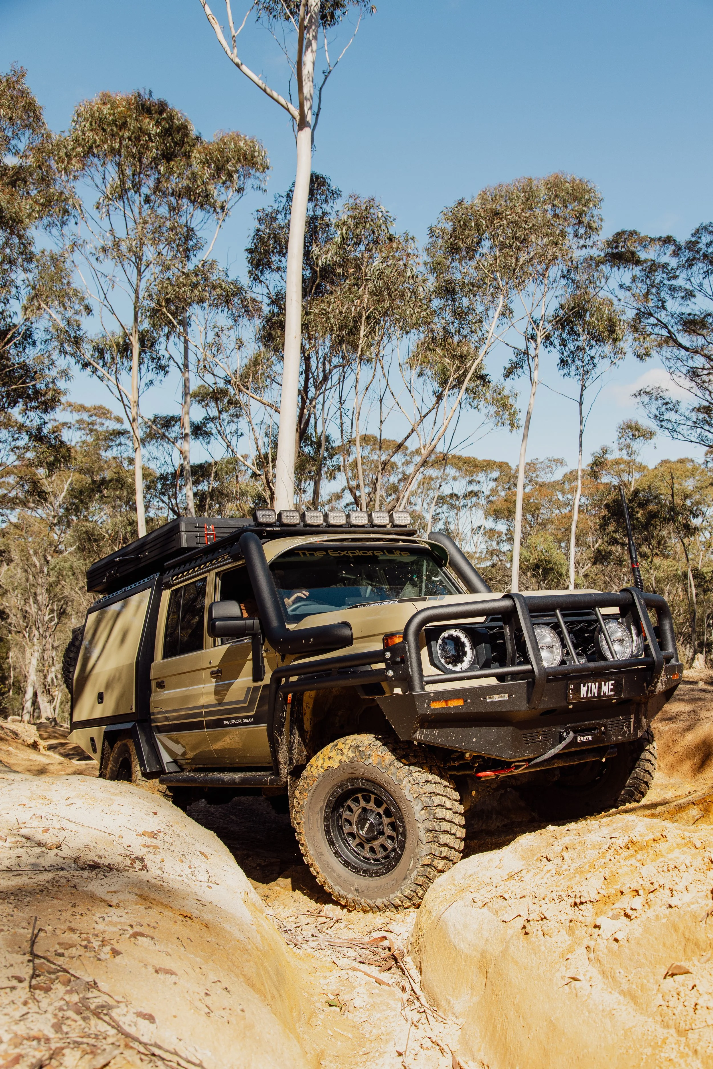 S8E8 - BNE-MEL -DAY 4-033.JPG