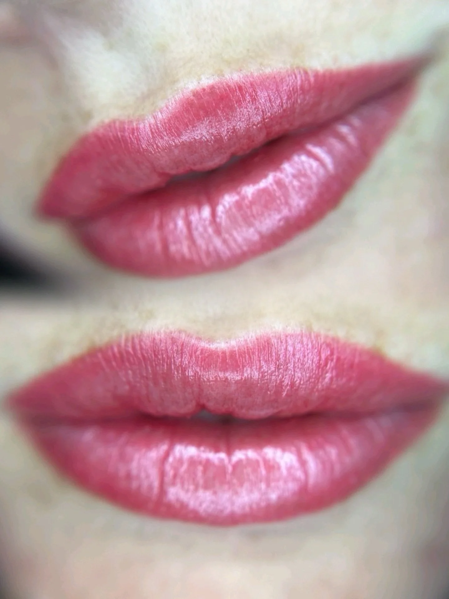 🎀 pretty in pink 🎀
made with love @freshcosmeticsstudio 💕

September &amp; October books open 💗 get in before I go on maternity leave 🫶🏼

#liptint #lipblushtattoo #lipblushing #liptattoo #cosmetictattoo #cosmetictattooing #pmulips💋