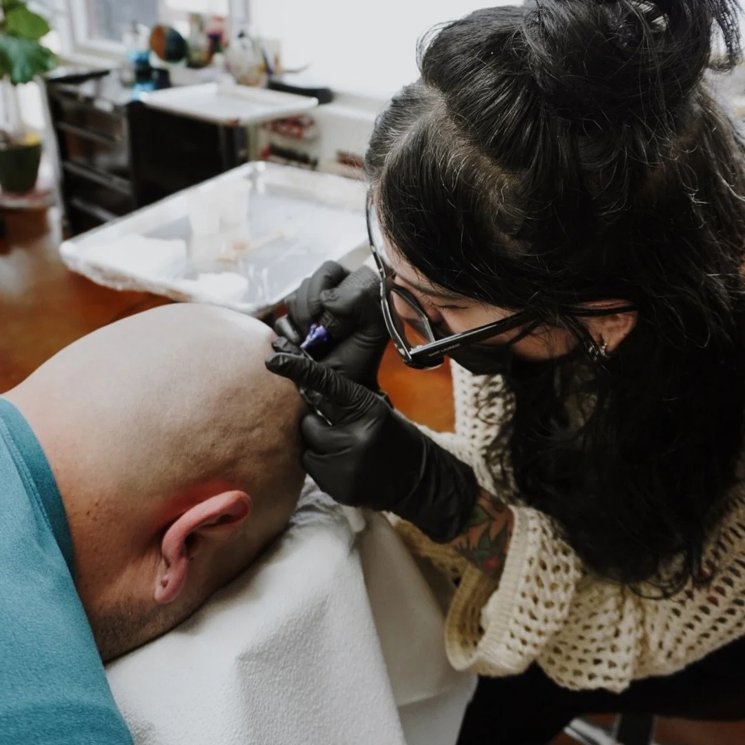 ✨SMP✨

Scalp Micro Pigmentation or SMP is a head tattoo that gives the illusion of fuller, thicker hair for those who are experiencing hair loss, thinning, or balding. Hair loss can happen to anyone at any age - SMP is a natural looking solution! 

S