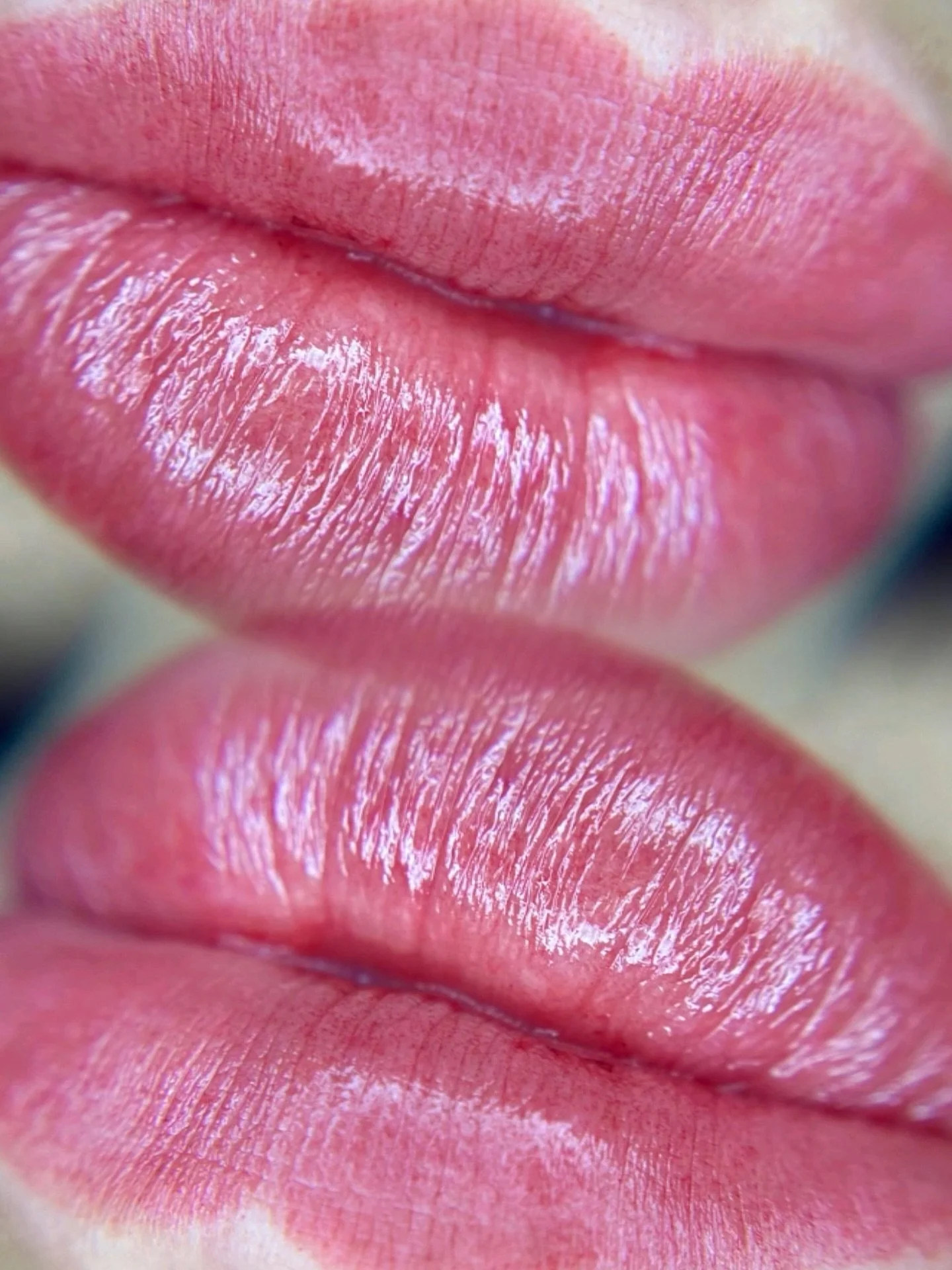 💋 lip blush FTW 💋
made with love @freshcosmeticsstudio 🫶🏼

I&rsquo;m booked before maternity leave but you can sign up for my waiting list to get tattooed when I come back 👼🏻 love yall!❣️

#lipblushtattoo #lipblush #liptint #liptattoo #lipfille