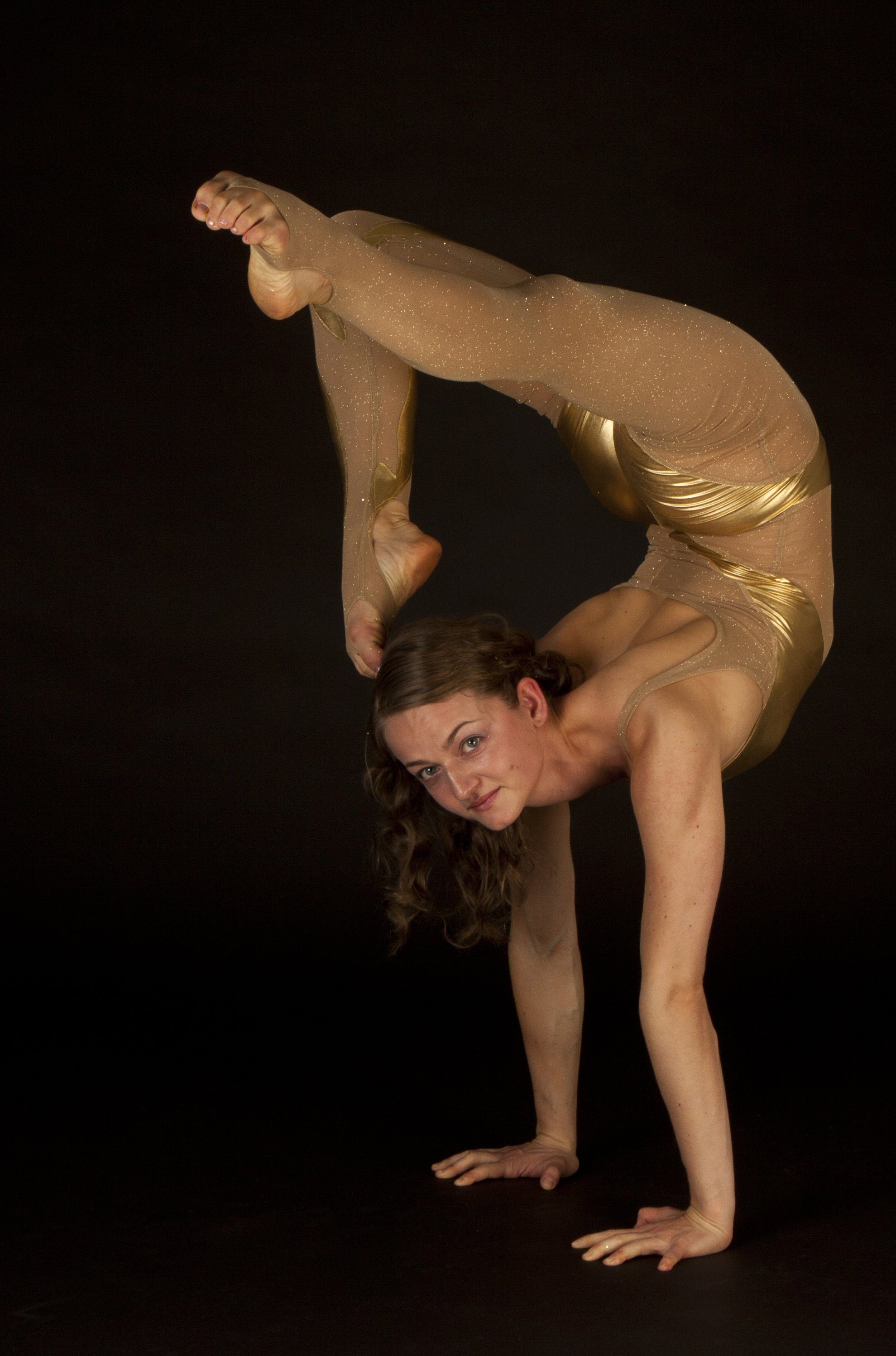 Handbalancing Canes (6).jpeg