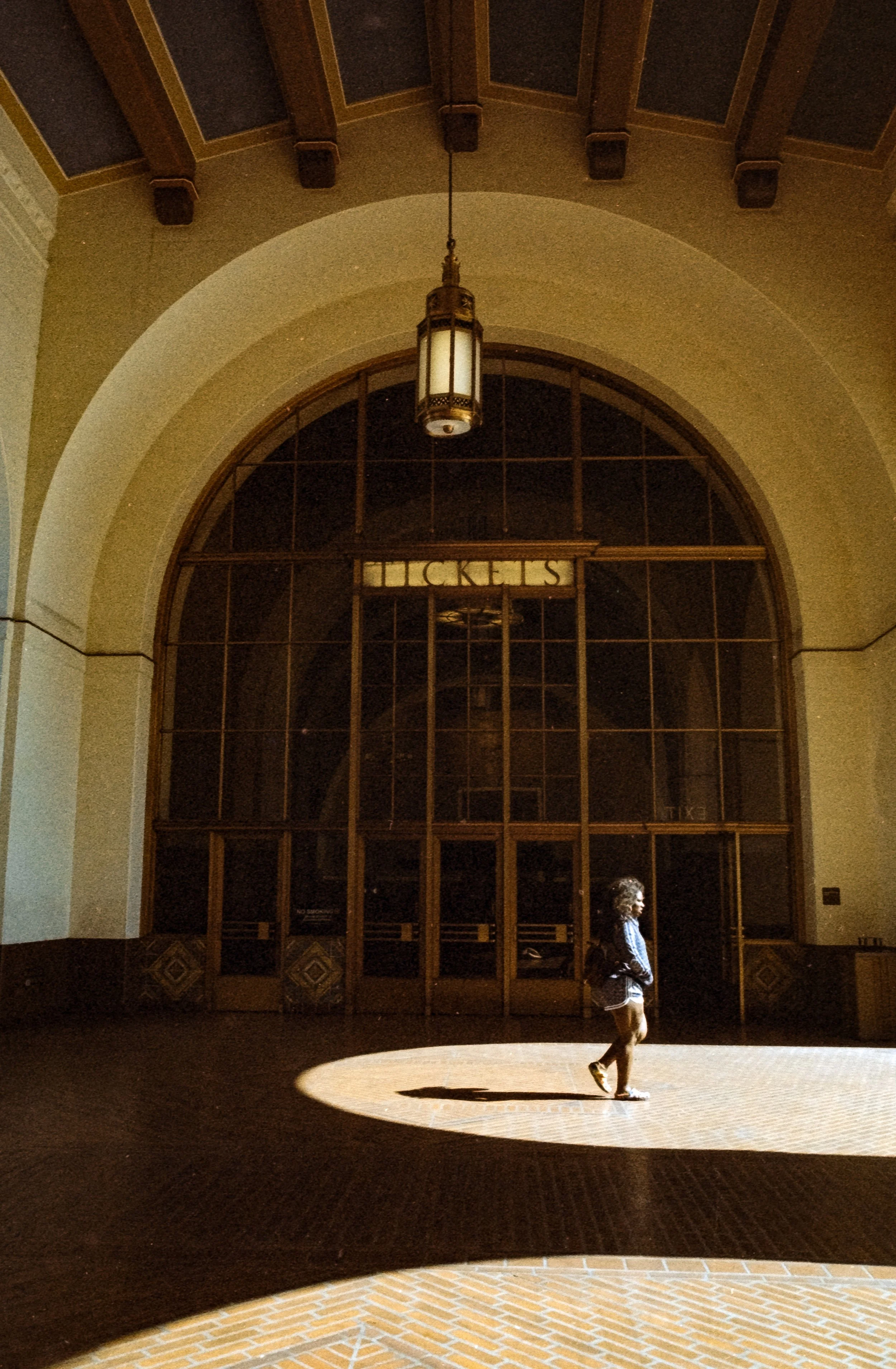 5.3.22%20Kodak%20Portra%20800%2035mm-013.JPG