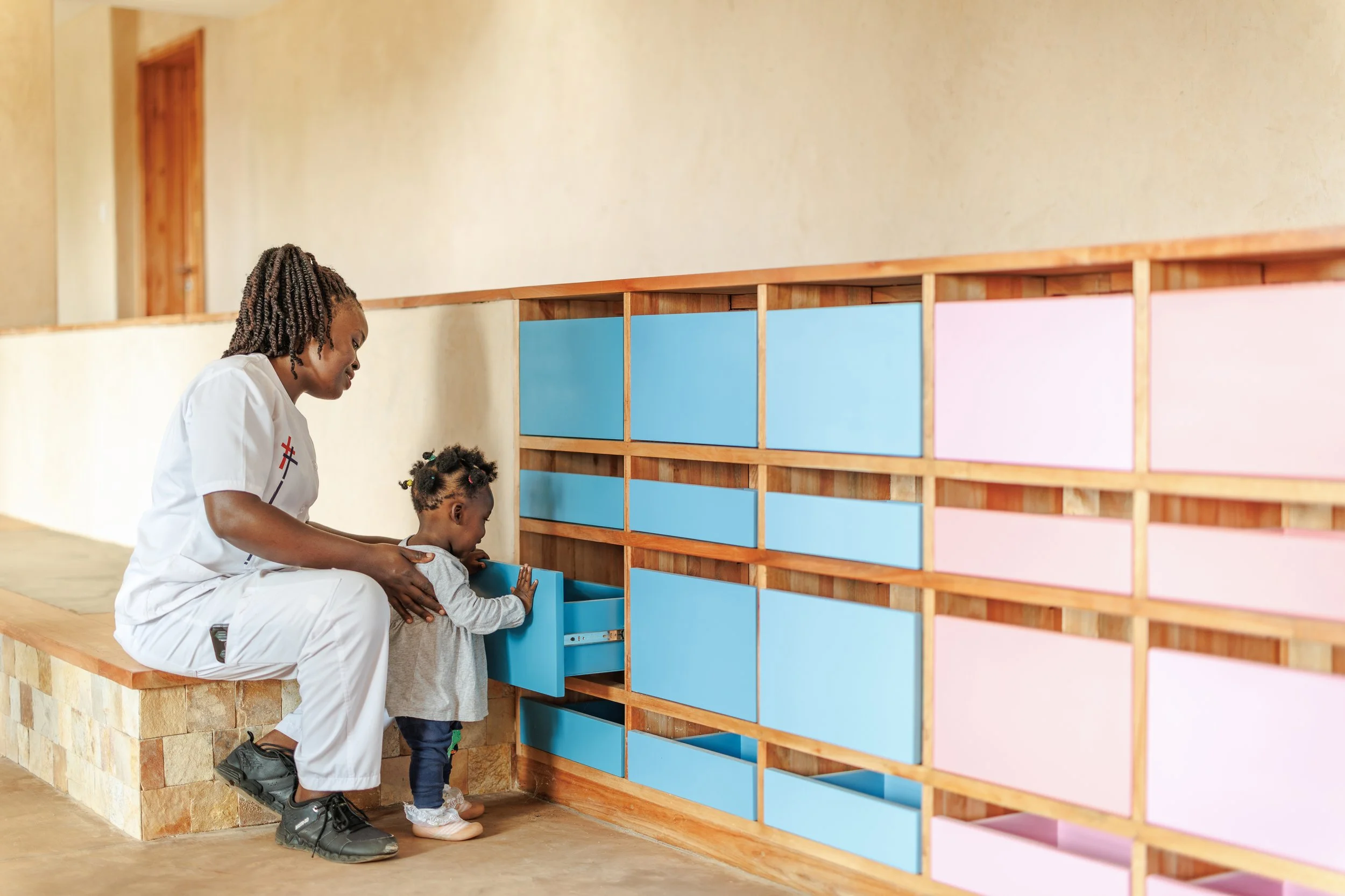 042._Mengo Hospital ._JJU20506.JPG