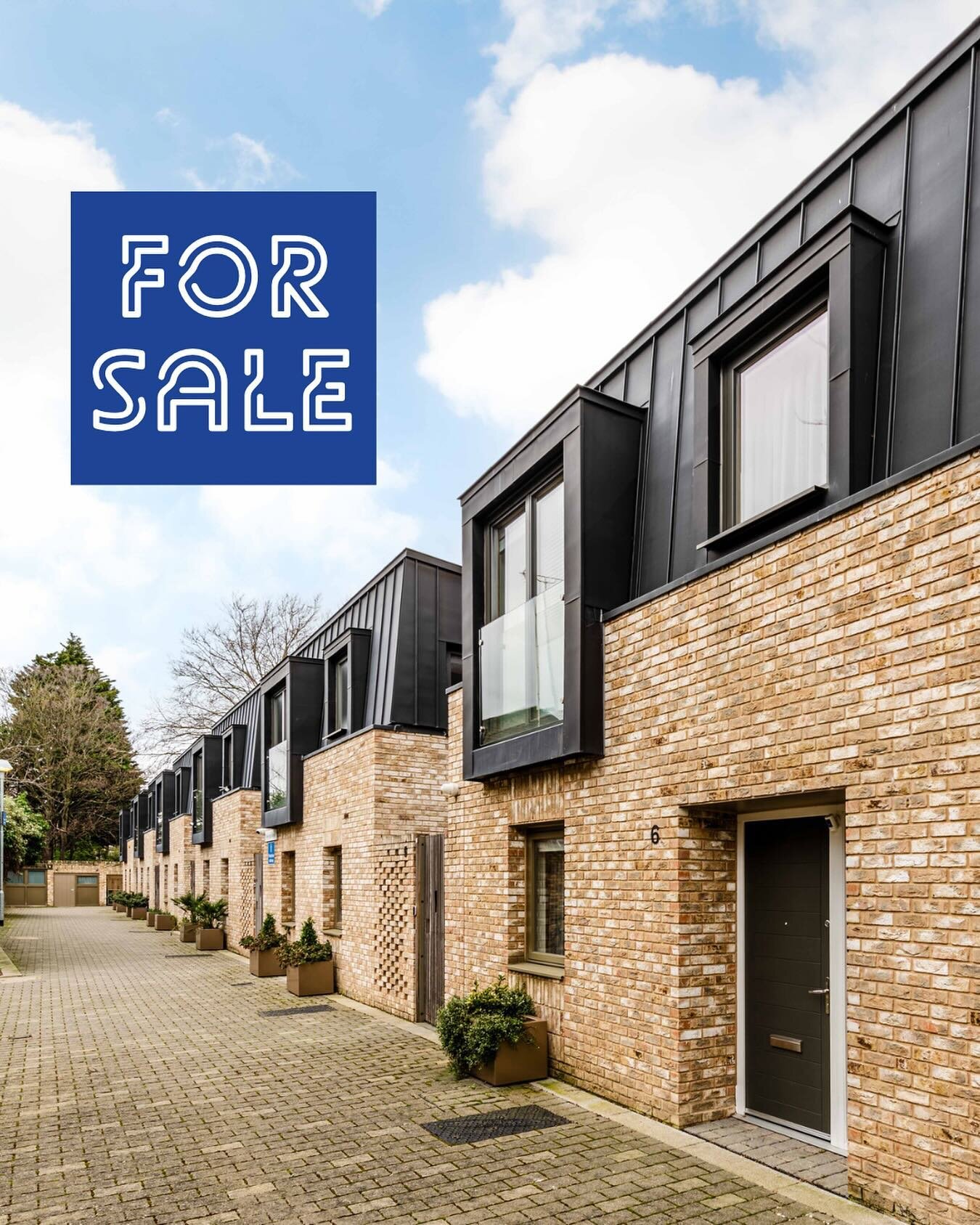 🔵 FOR SALE - Kelvedon Mews, N1 🔵

A rare opportunity to purchase a two bedroom contemporary house in the heart of De Beauvoir with a south facing patio on a quiet pedestrian mews.

🔹 Full listing via the link in the bio

Get in contact to arrange 