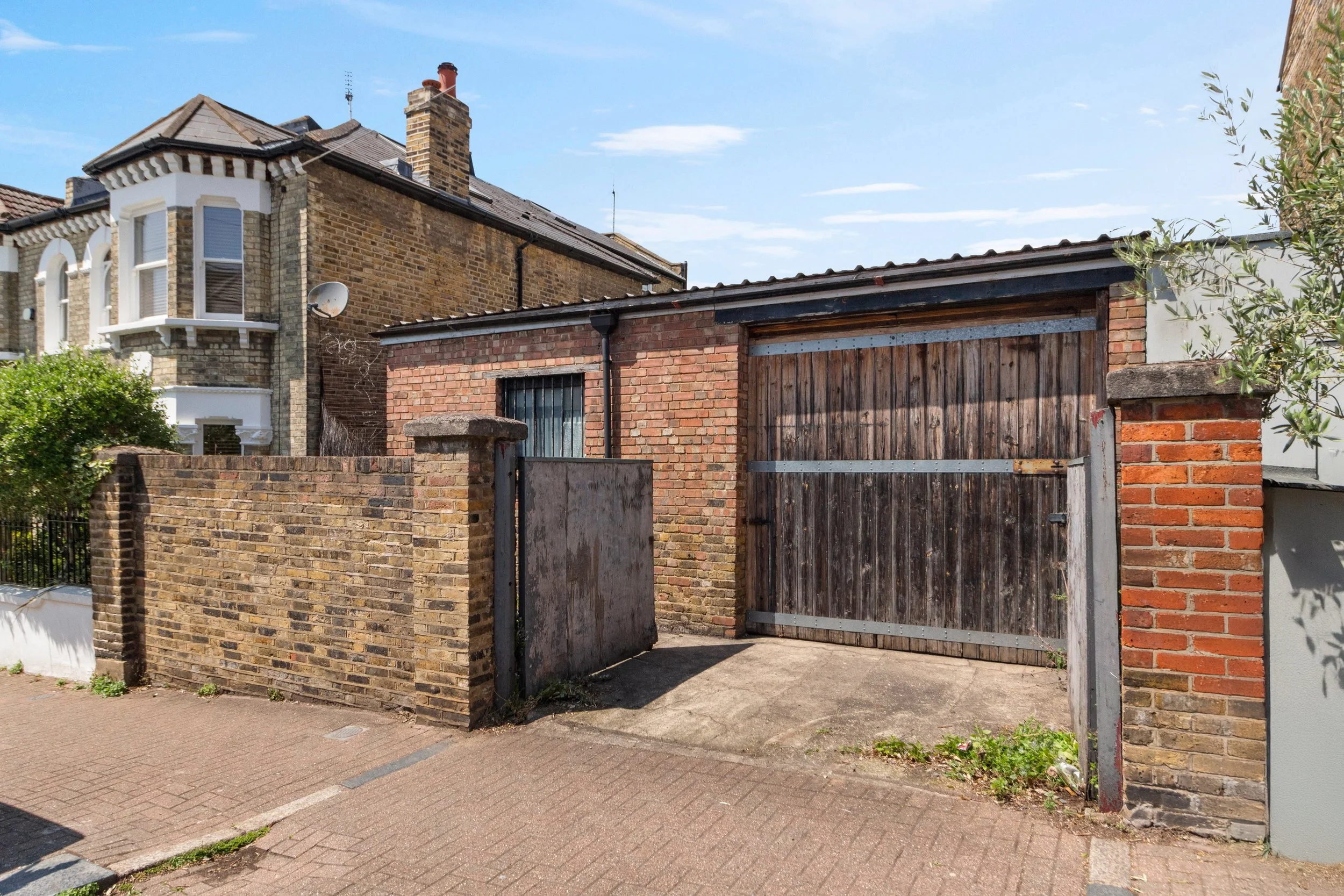 Belleville Road, Clapham Junction, Between the Commons, SW11