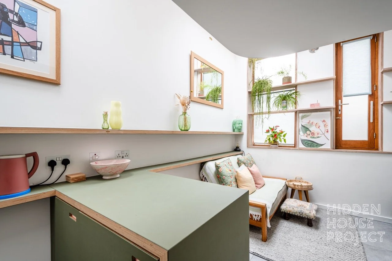 Victoria Park Rd 357A - Logo 21 Large.jpeg