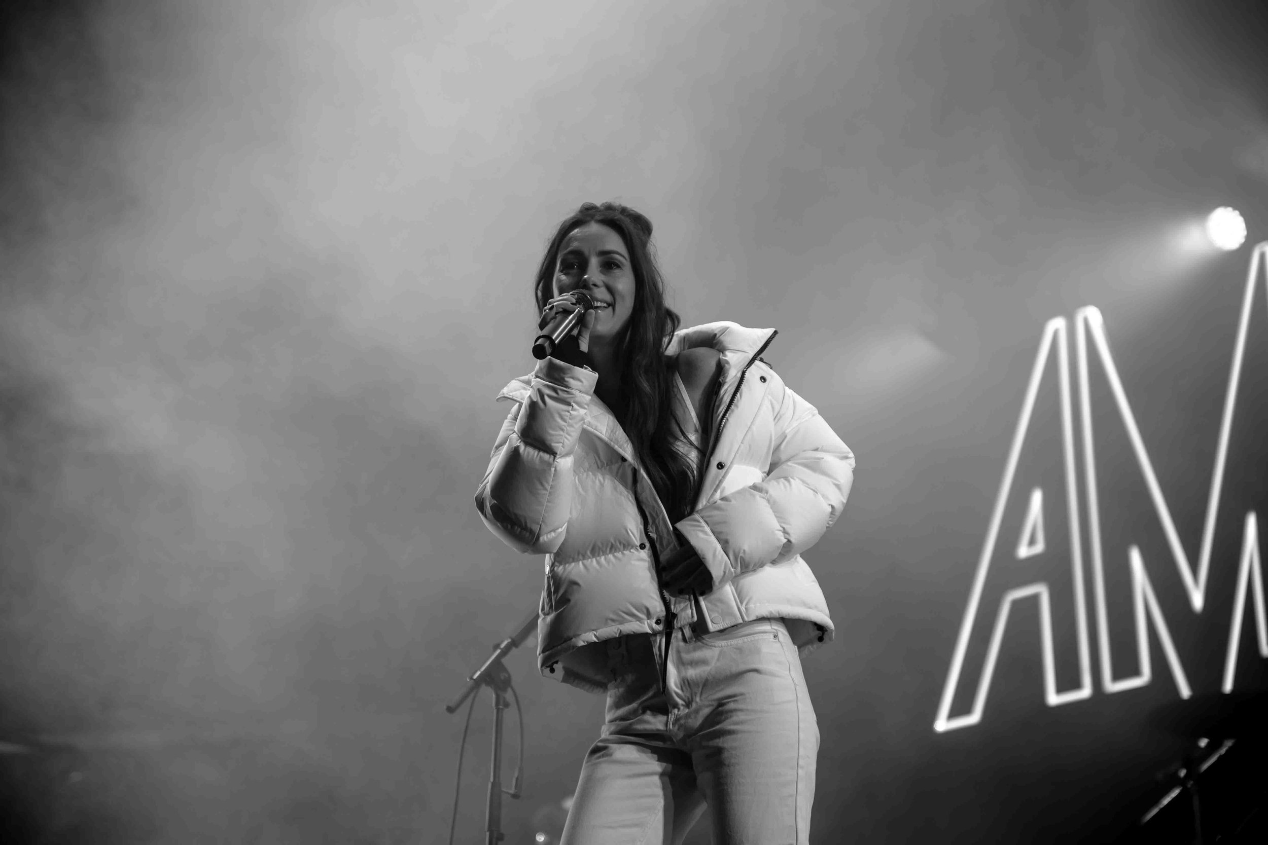 AMYSHARK5.jpg