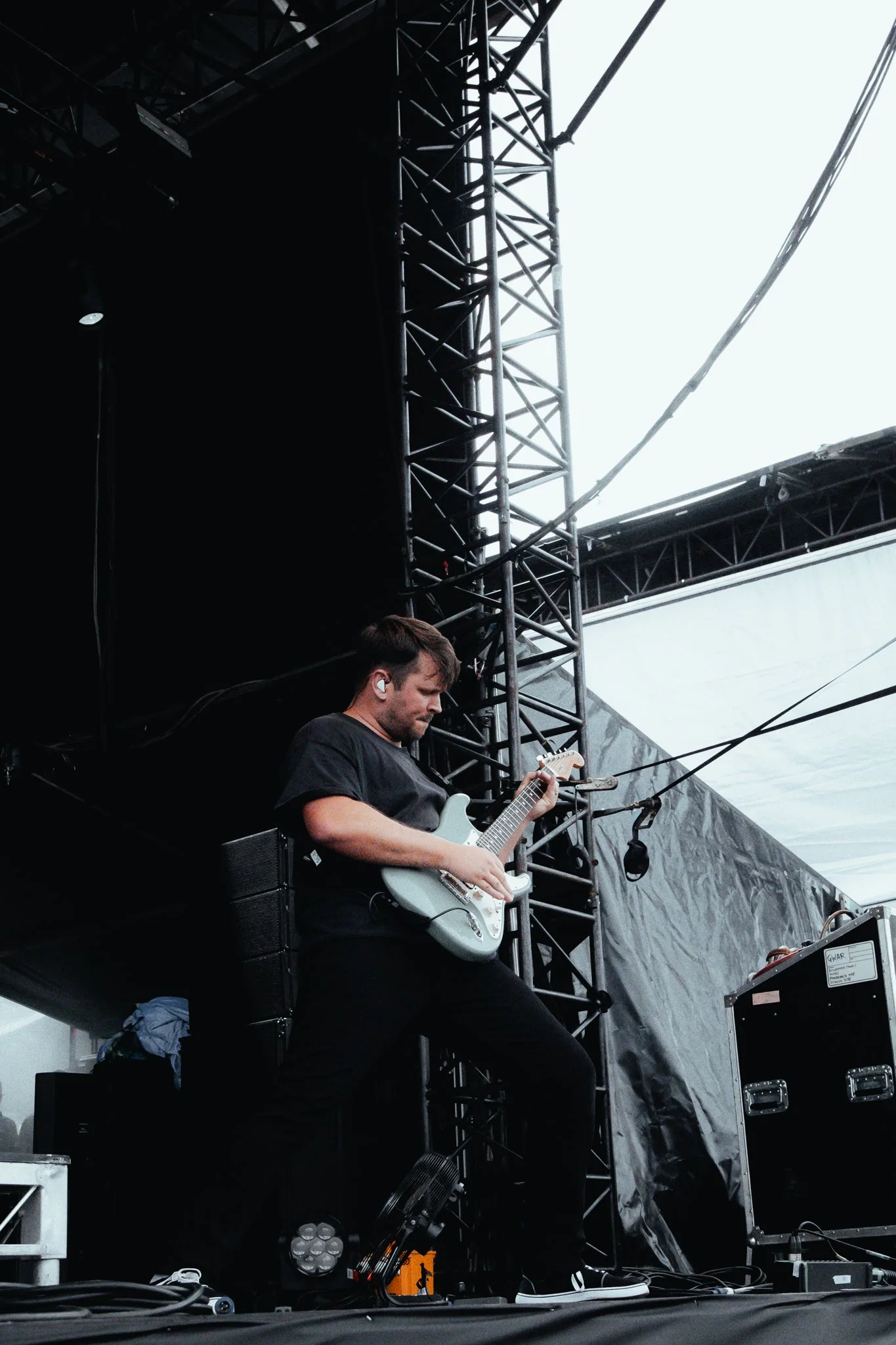 TONIGHT_ALIVE-3.jpg
