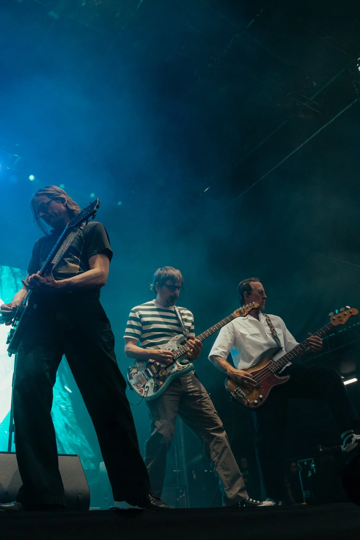 WEEZER-7.jpg