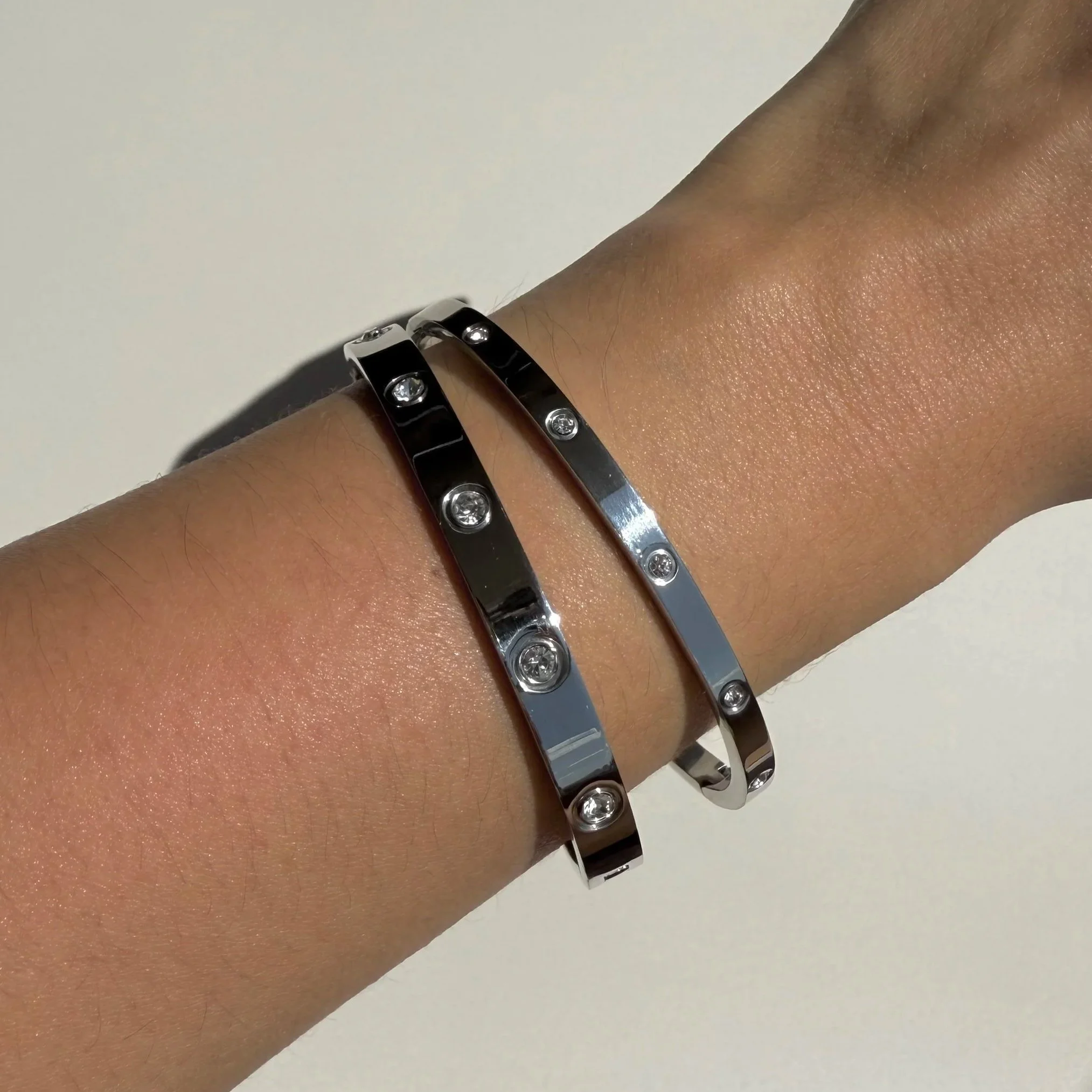 Crystal Hinged Bangle (Gold/Silver)