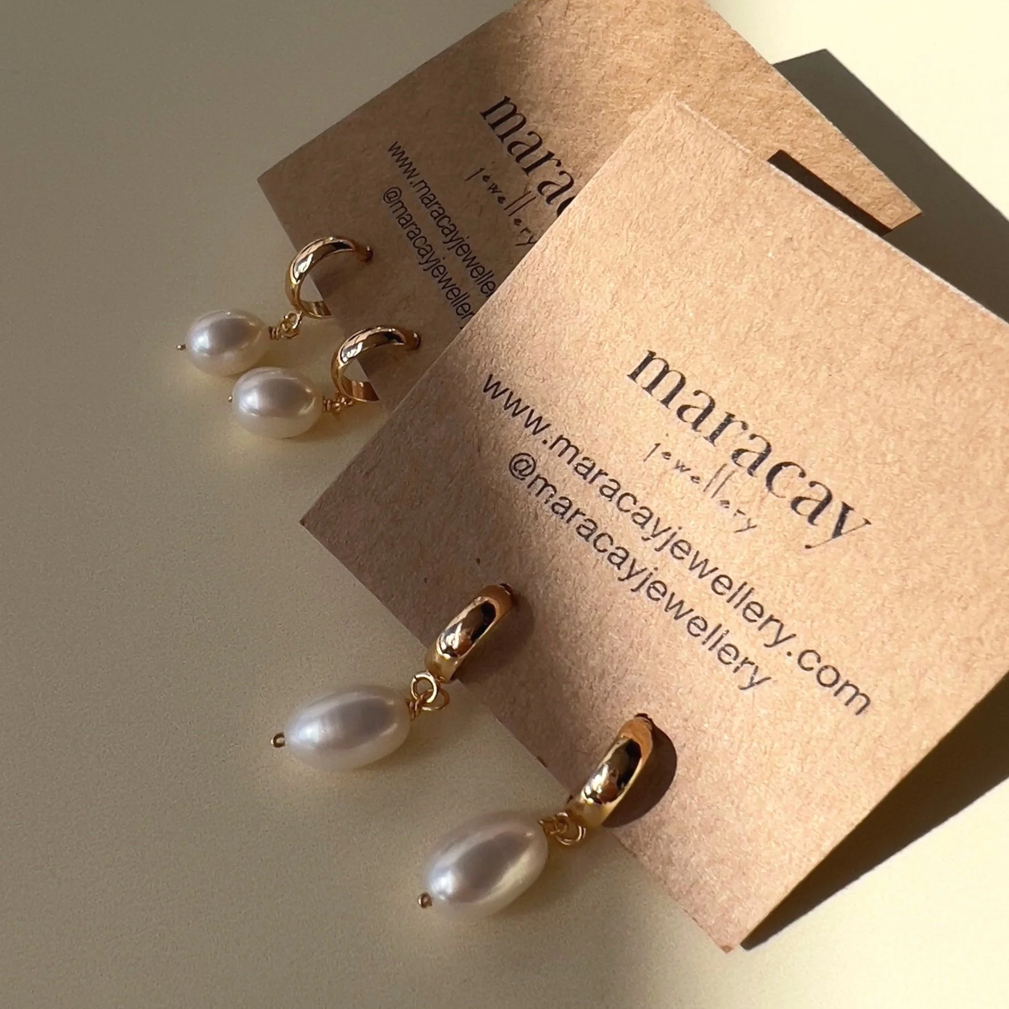 The%2BStaple%2BPearl%2BHuggie%2BEarrings.jpg