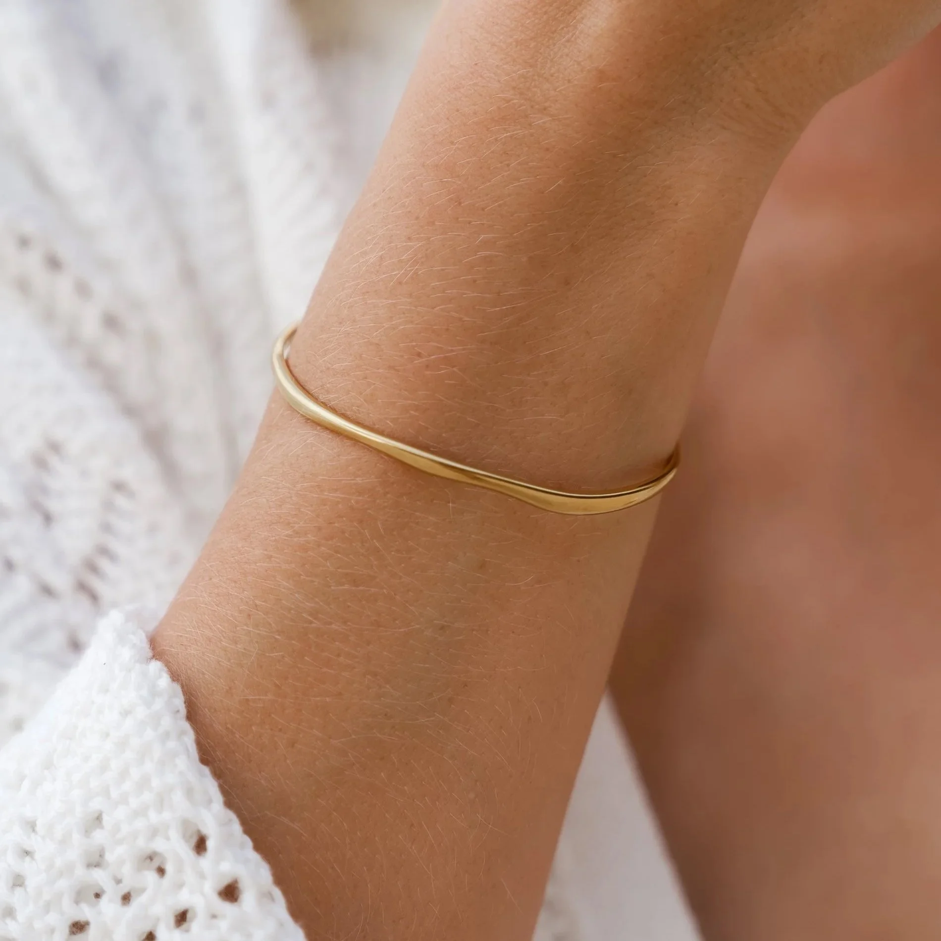 Dainty Organic Open Bangle (Gold&Silver)