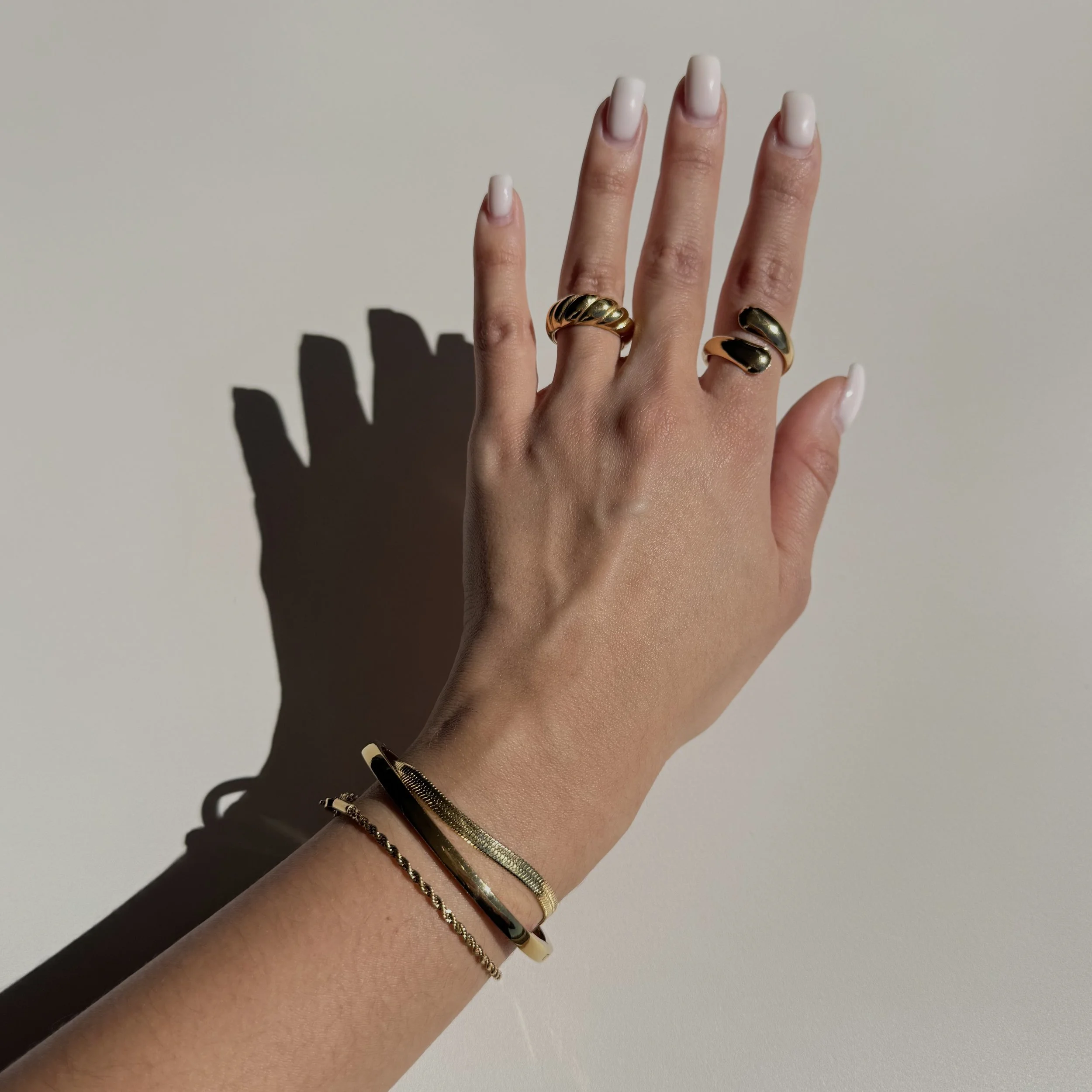 Mix Bracelets gold.jpg