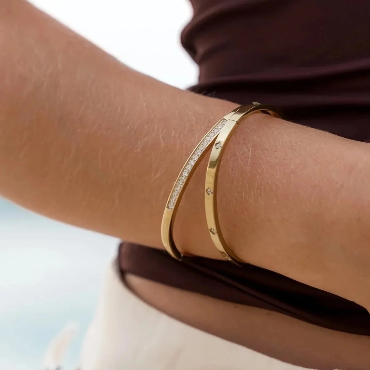 Crystals Row  Hinged Bangle (Gold&Silver)