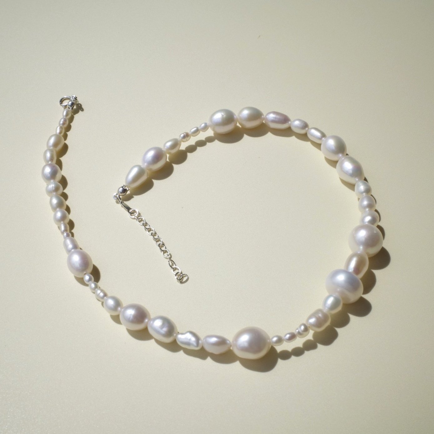 statement+pearl+necklace+1.jpg