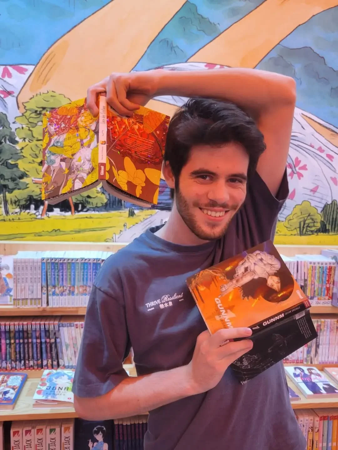 📚 NOUVEAU MEMBRE DE L'&Eacute;QUIPE 📚

Vous aviez peut-&ecirc;tre d&eacute;j&agrave; crois&eacute; Eliott en stage chez nous lors ses &eacute;tudes, mais aujourd'hui c'est en tant que librairie qu'il rejoints l'&eacute;quipe !

Grand lecteur passio