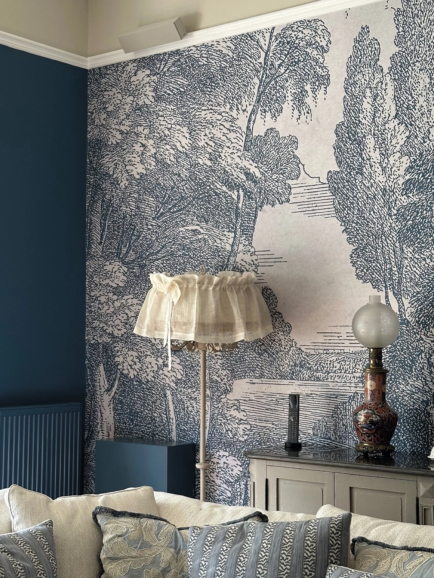 English countryside home with artcoustic sound