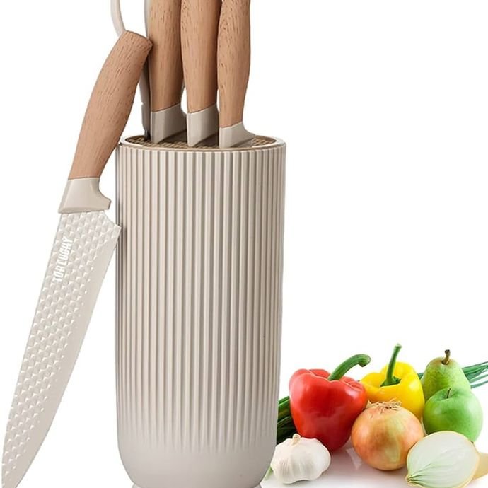 fluted knife block.jpeg