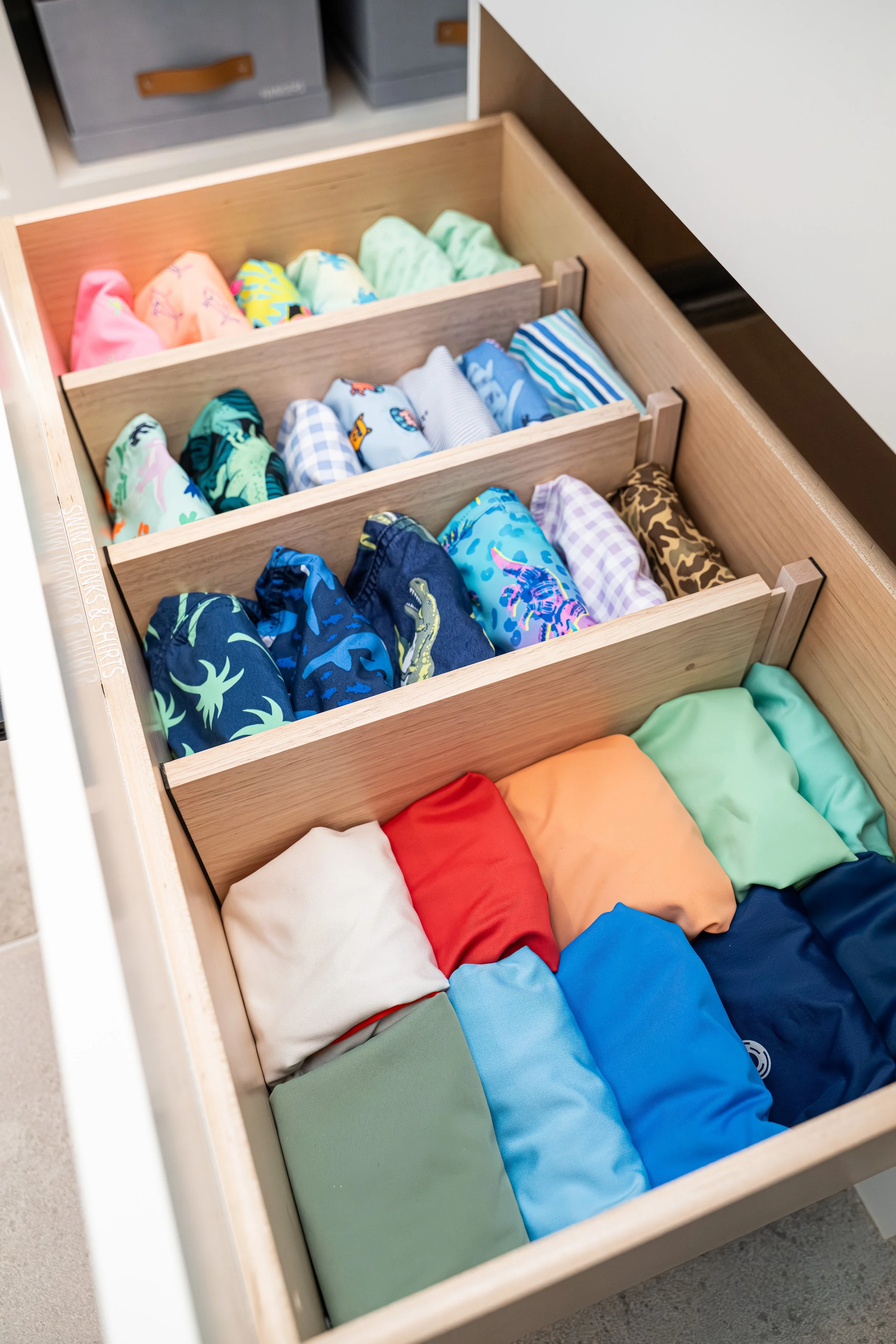 kids-professional-closet-organization.jpg