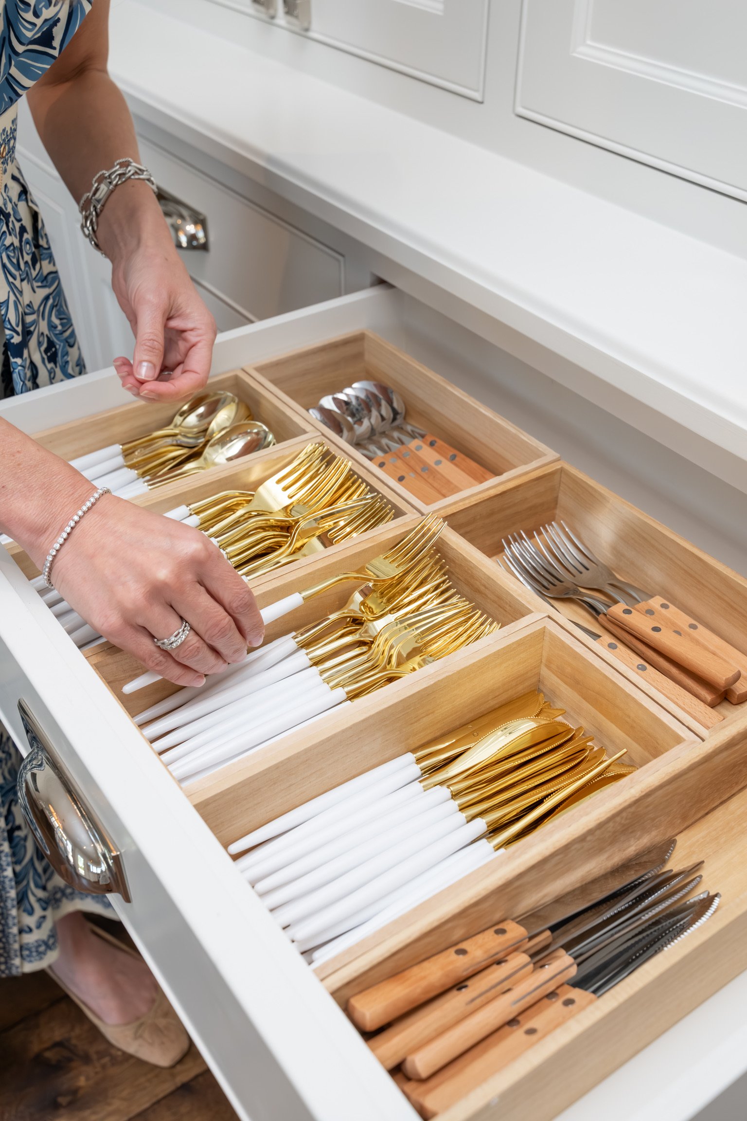 organizing-the-kitchen.jpg