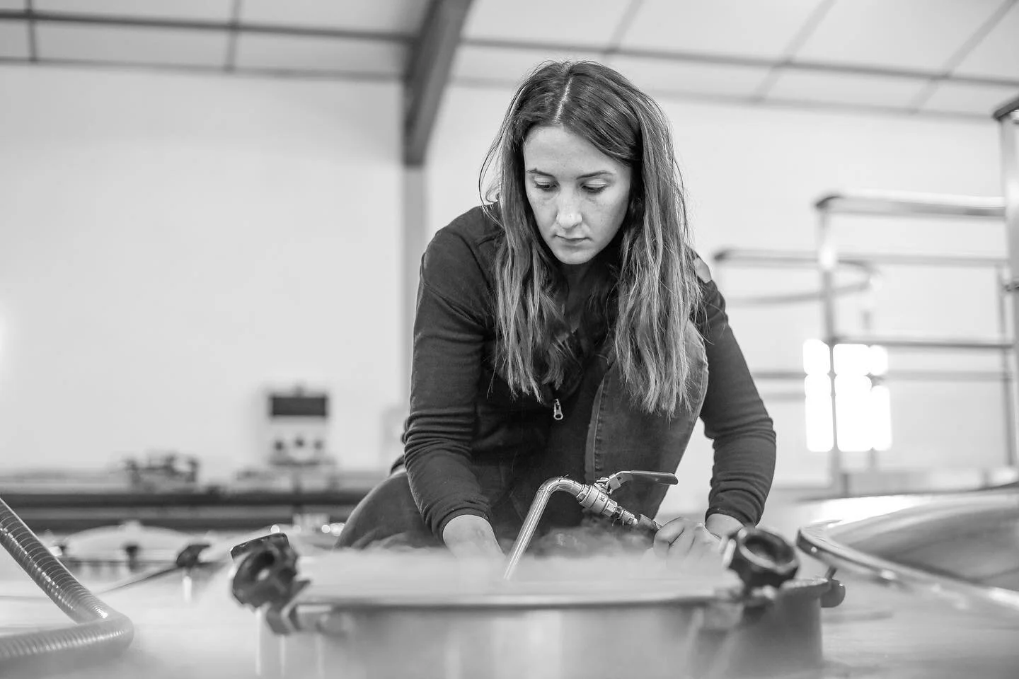 Shooting in the cellar with Claire 🍇✨