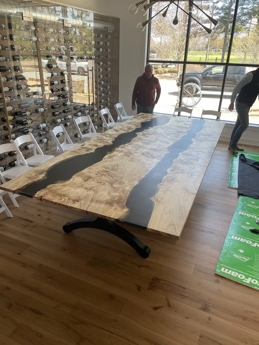 Mappa Burl Rivers table mammoth